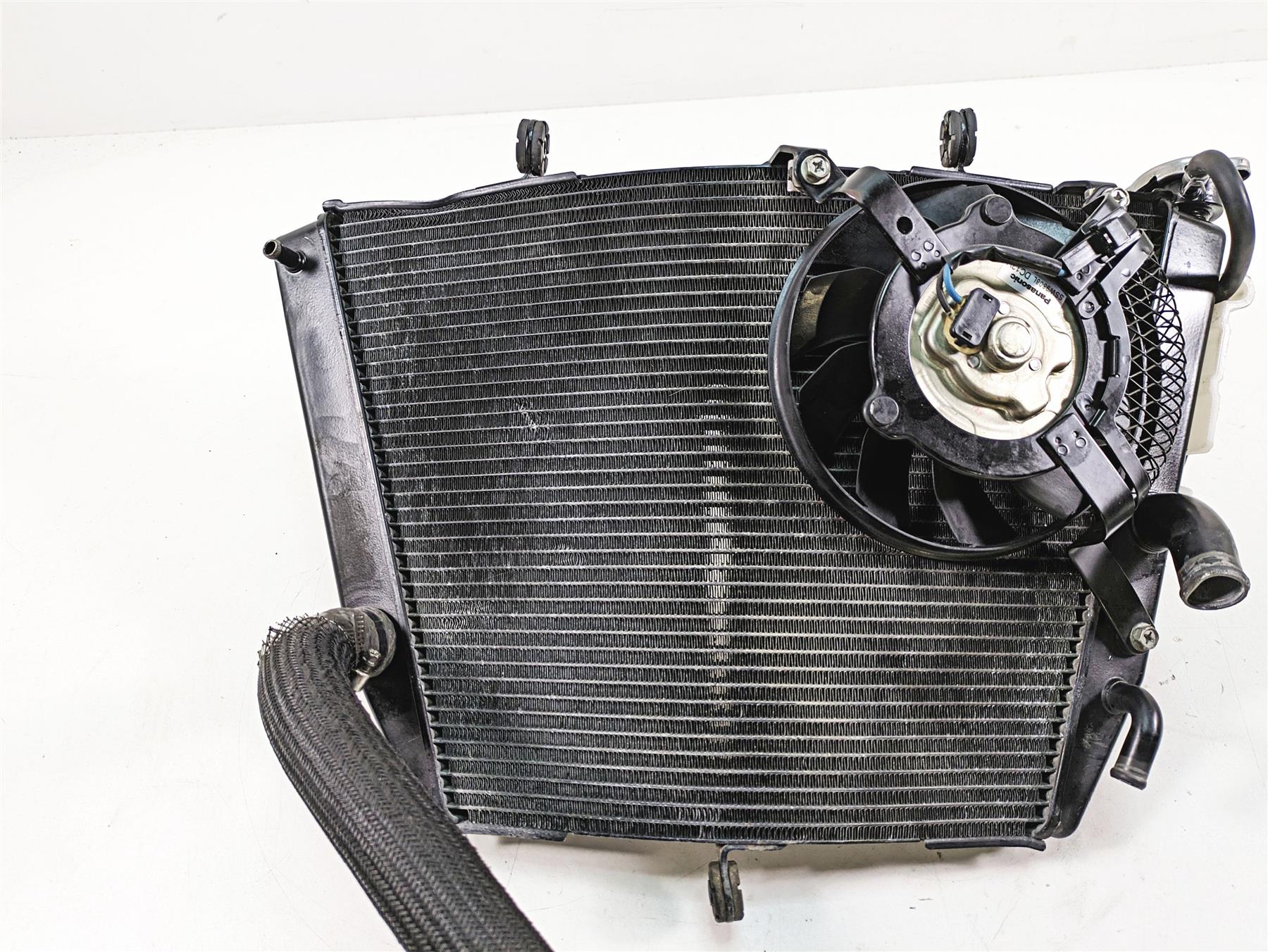 2009 Suzuki GSXR750 K9 Radiator Fan Hoses Reservoir Set - Read 17710-01H10 - Image 5