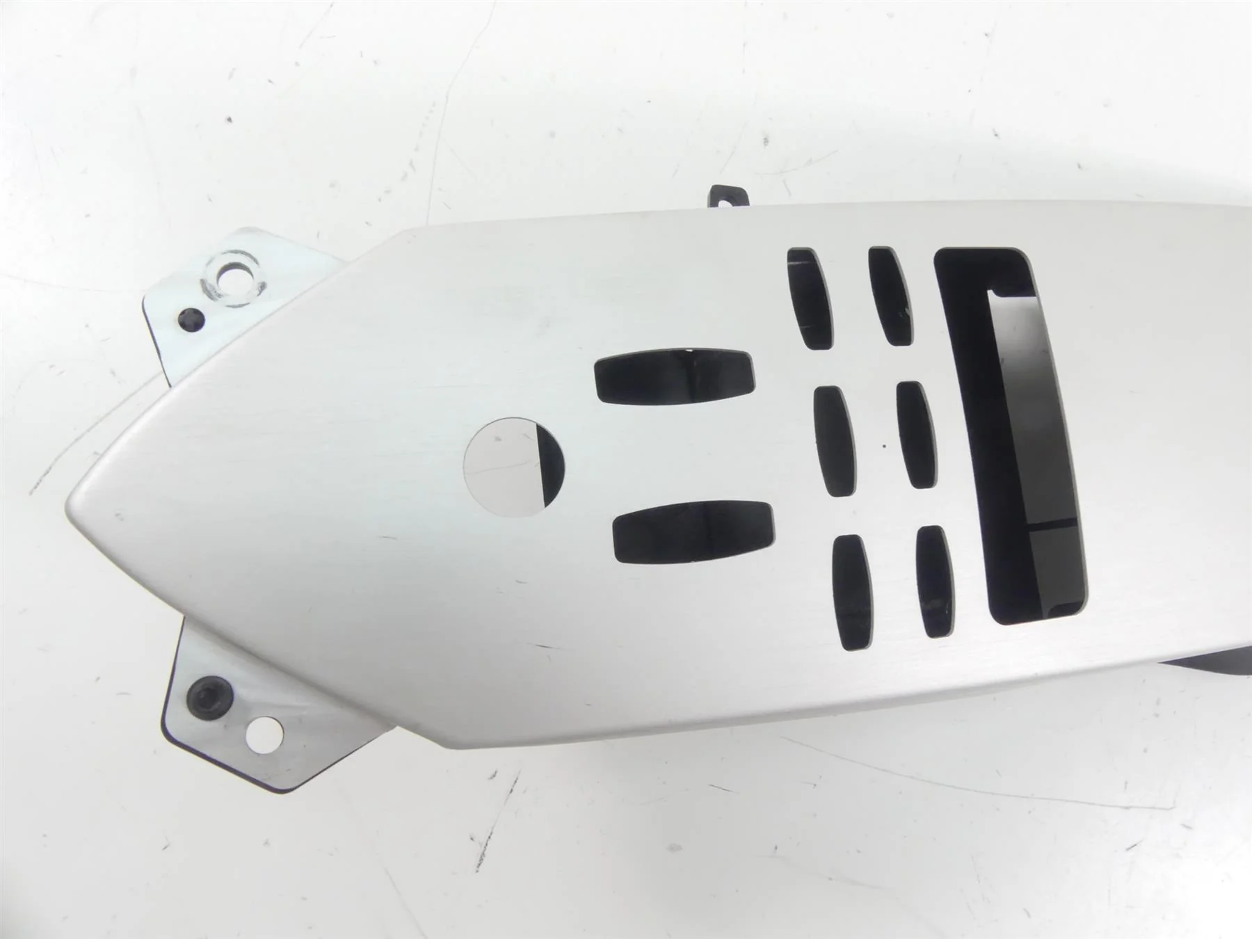 2009 Victory Vision Tour Center Tank Console Cover Grip Heater Switch 5251418 - Image 8