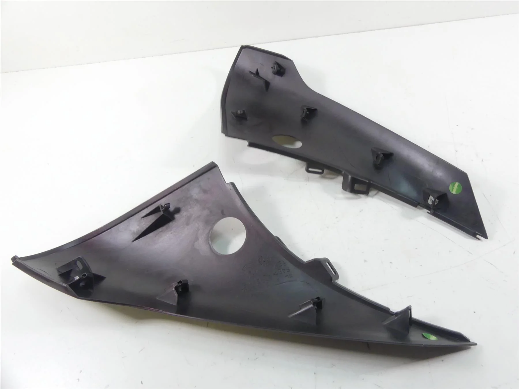 2009 Victory Vision Tour Front Blinker Cover Fairing Cowl Set 54363243 5436324 - Image 5