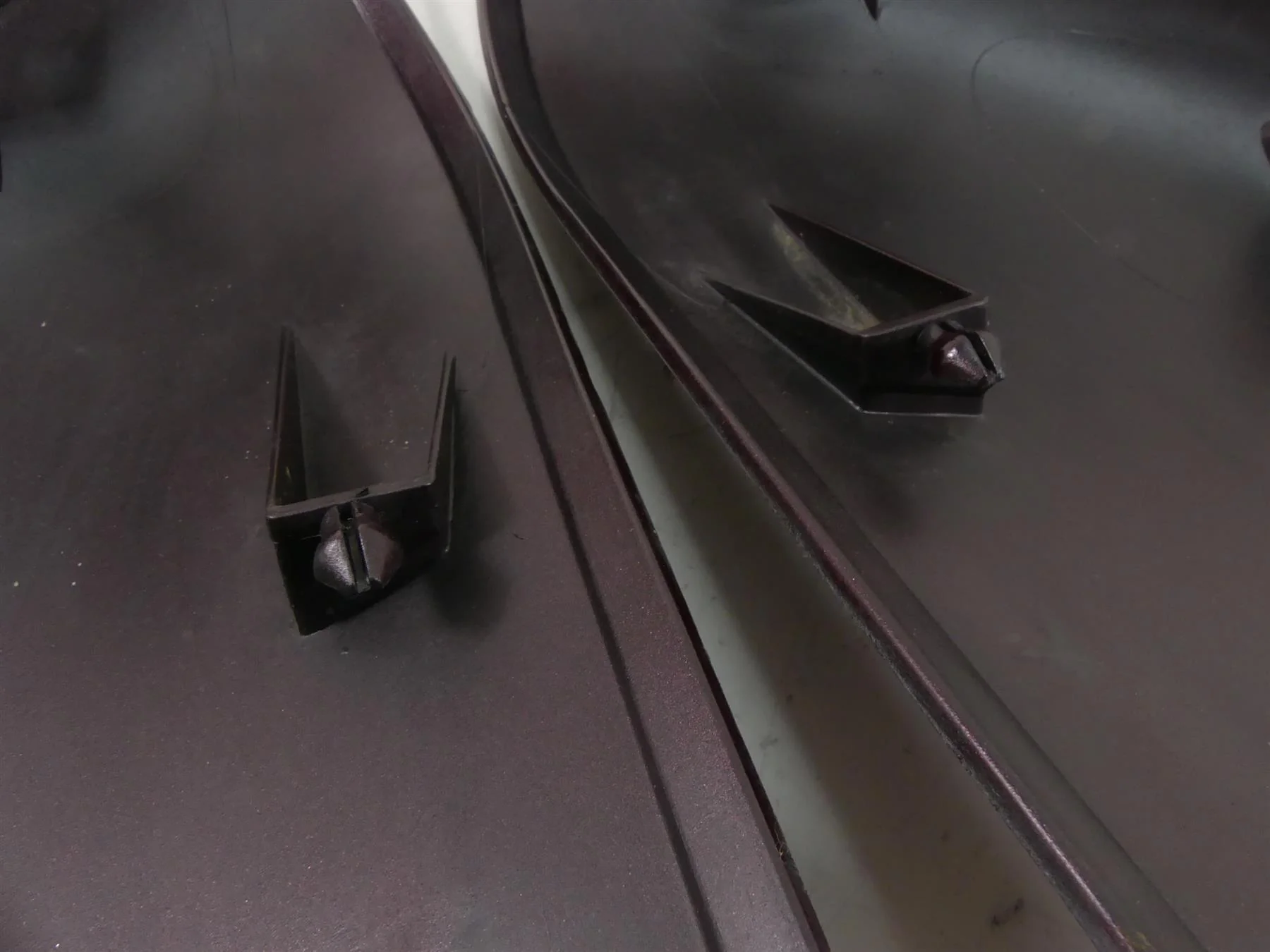 2009 Victory Vision Tour Front Blinker Cover Fairing Cowl Set 54363243 5436324 - Image 7