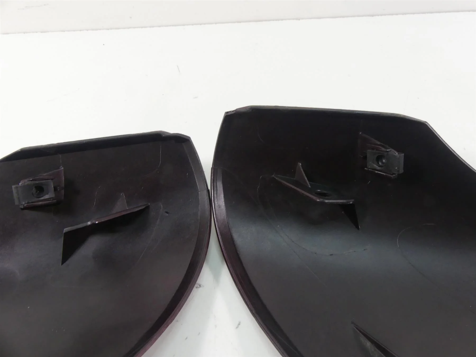 2009 Victory Vision Tour Front Blinker Cover Fairing Cowl Set 54363243 5436324 - Image 8