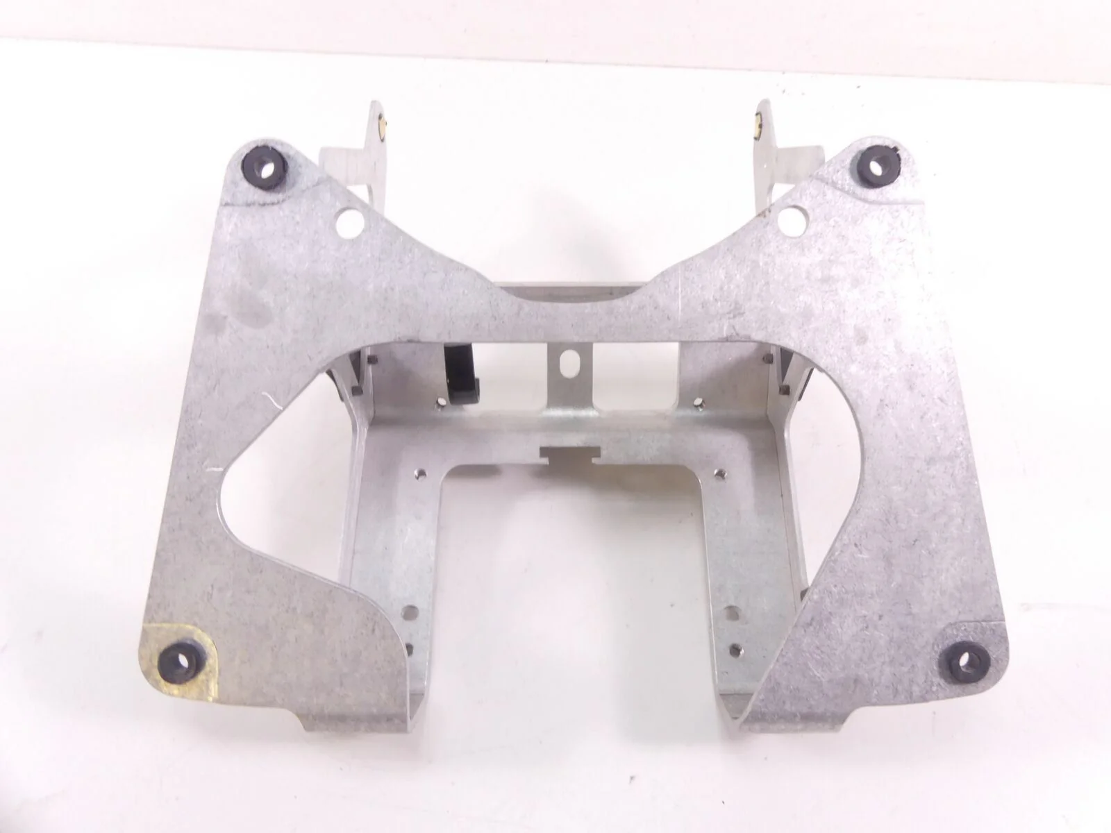 2009 Victory Vision Tour Front Headlight Cover Holder Mounts Stay Bracket 101601 - Image 5
