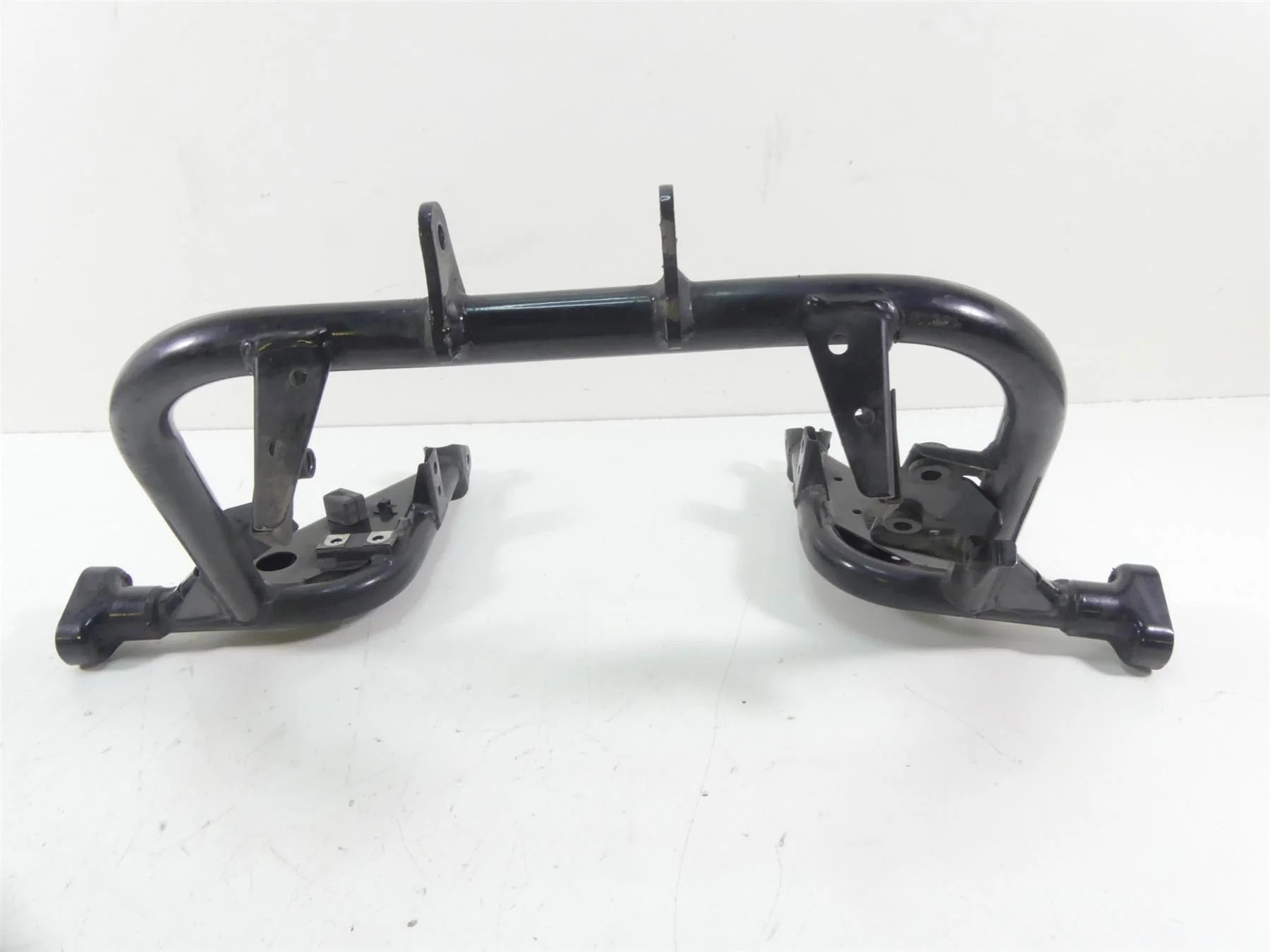 2009 Victory Vision Tour Front Lower Crash Guard Rail Set 1016036 1016036 - Image 4
