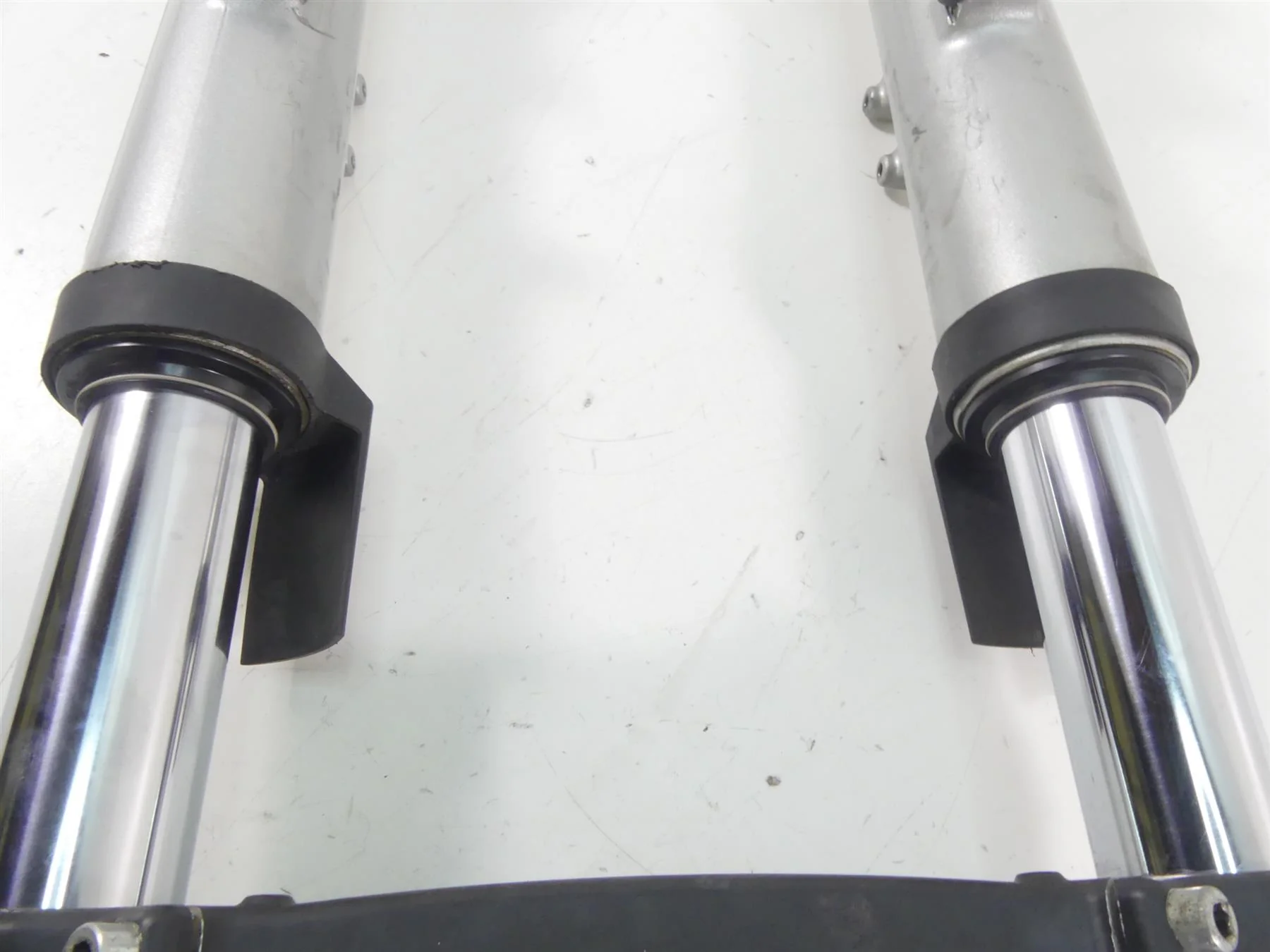 2009 Victory Vision Tour Front Marzocchi Forks 45mm -No Leaks 1822788 1822789 - Image 7
