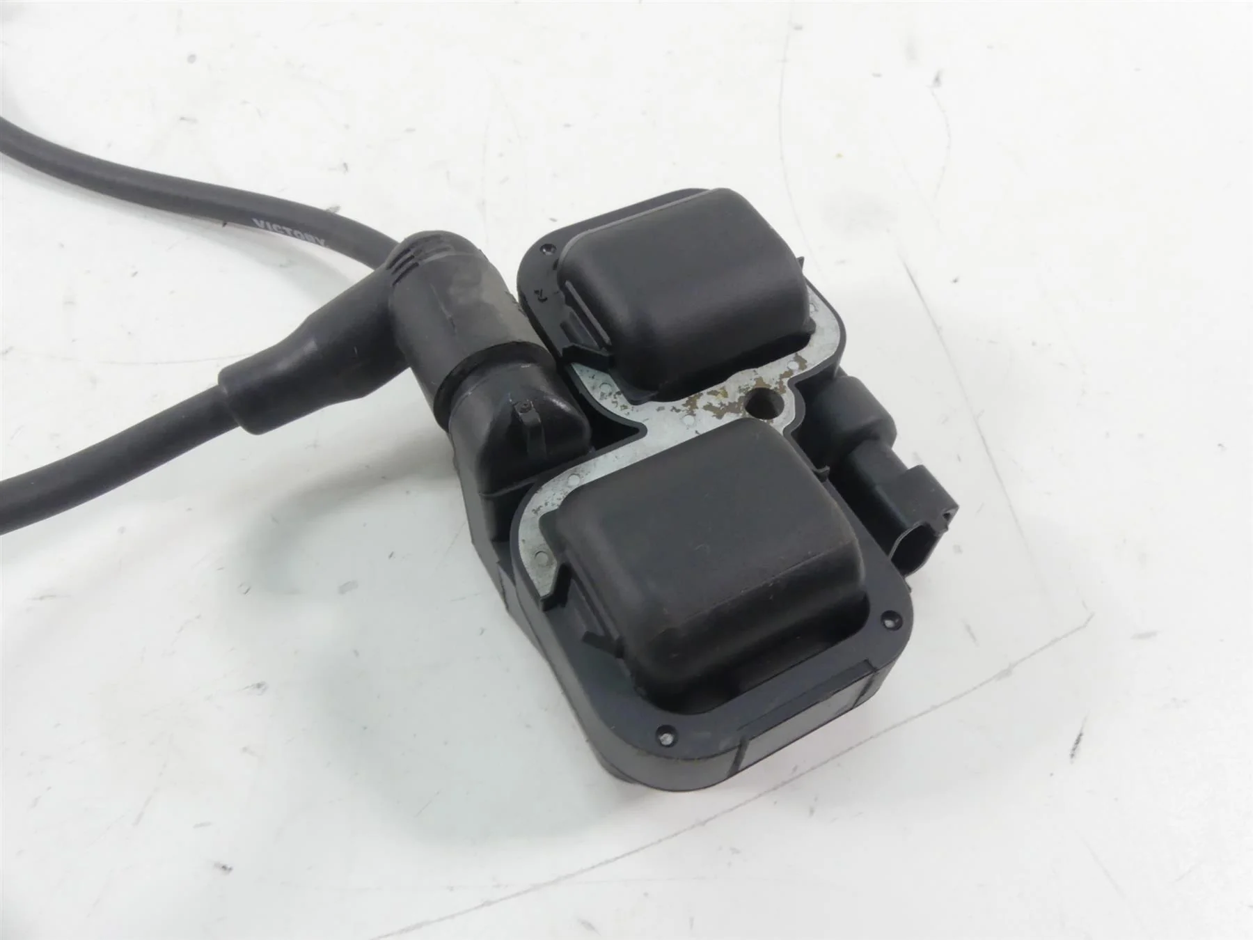 2009 Victory Vision Tour Ignition Coil Pack 4010425�2876049 1203435 - Image 2