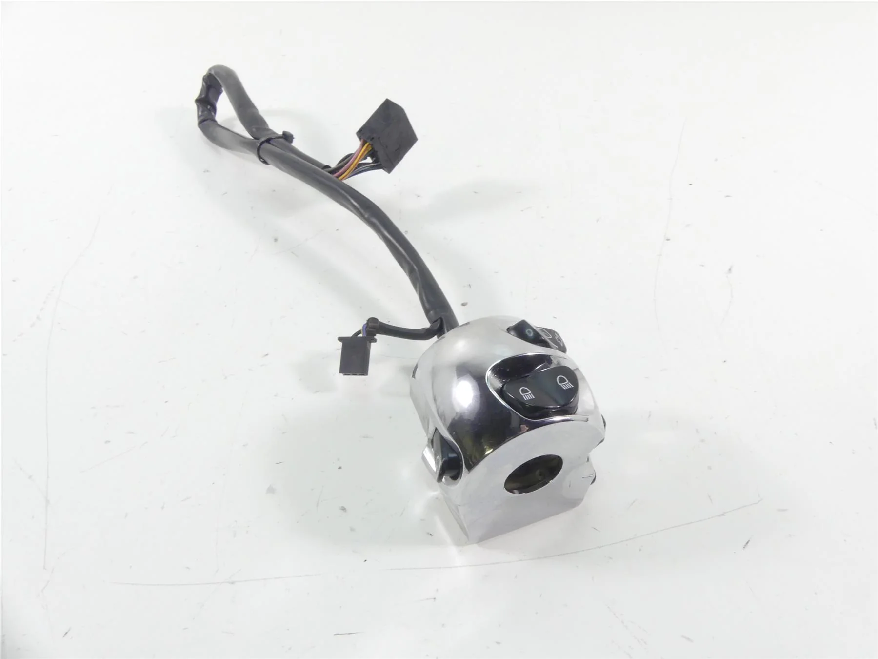 2009 Victory Vision Tour Left Hand Chrome Light Visor Control Switch 4011993