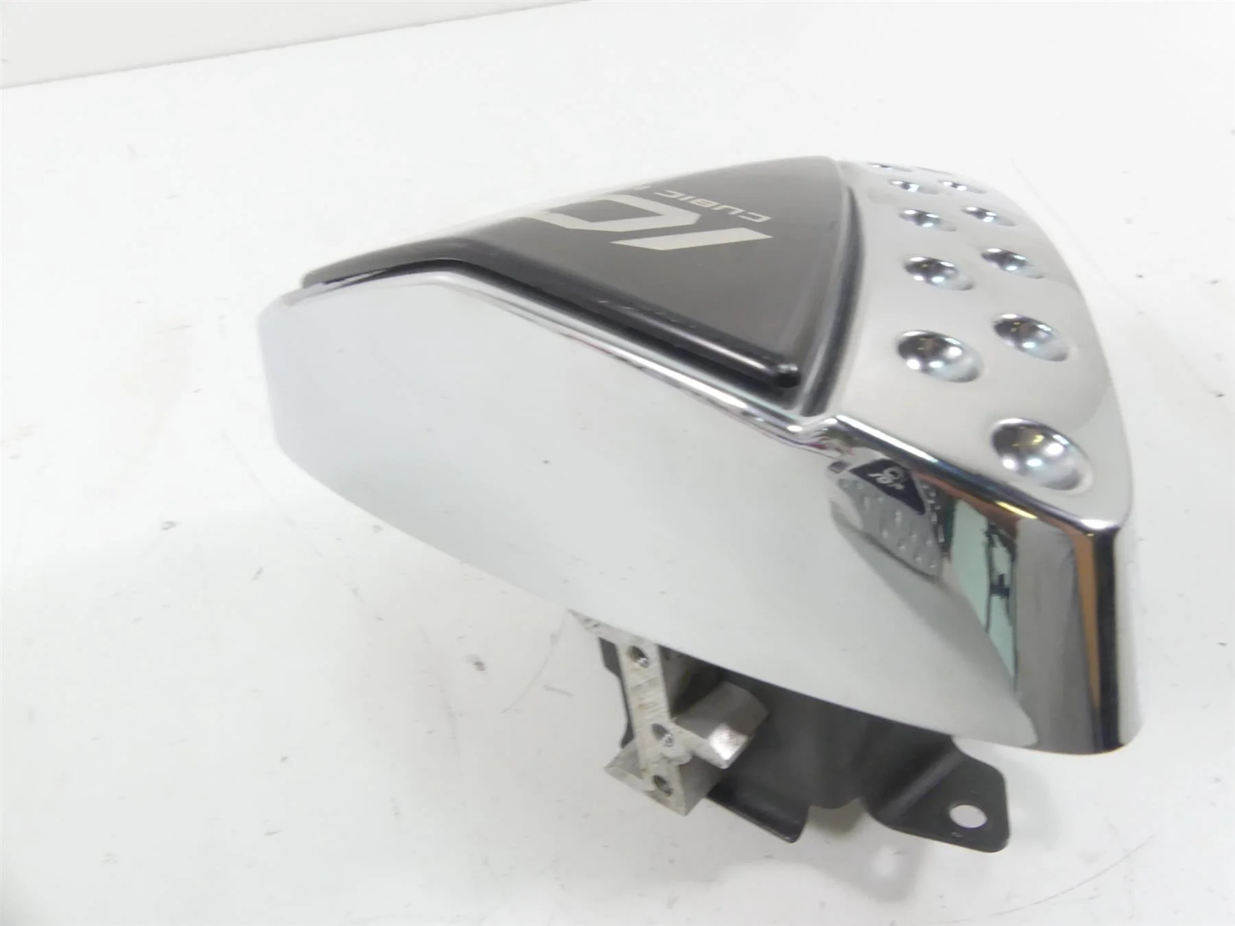 2009 Victory Vision Tour Left & Right Triangle Side Cover Set 5245659 - Image 7