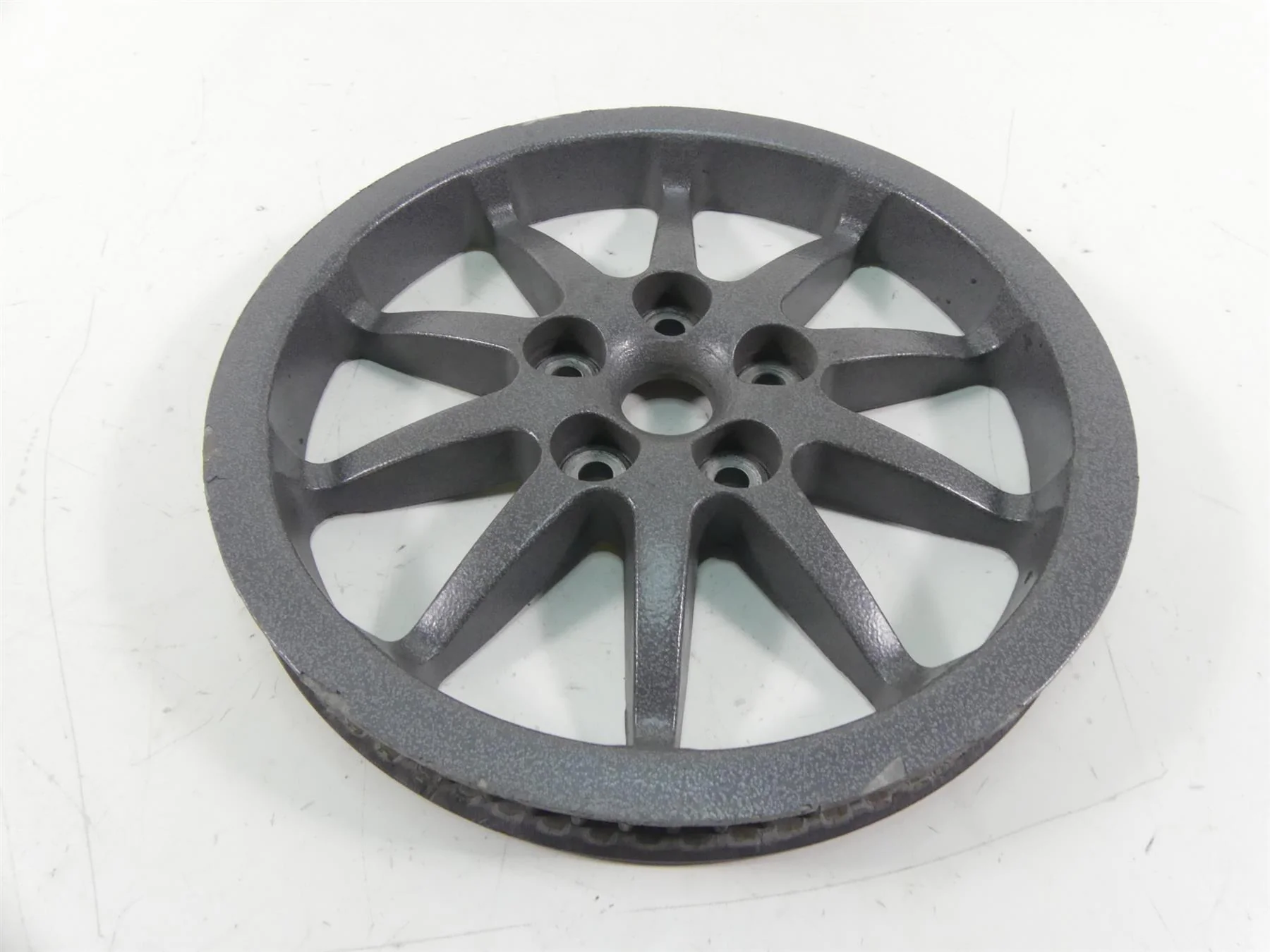 2009 Victory Vision Tour Rear 70T Drive Belt Sprocket Pully 1332399 - Image 2