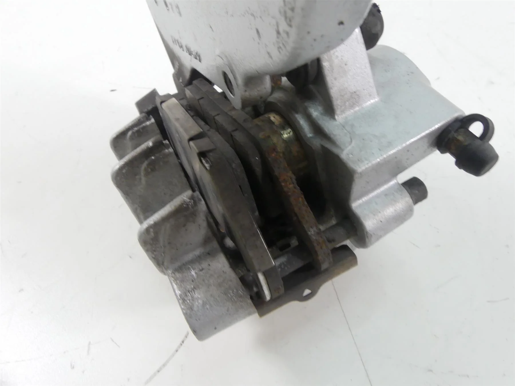 2009 Victory Vision Tour Rear Brake Caliper & Bracket 1910926 - Image 6