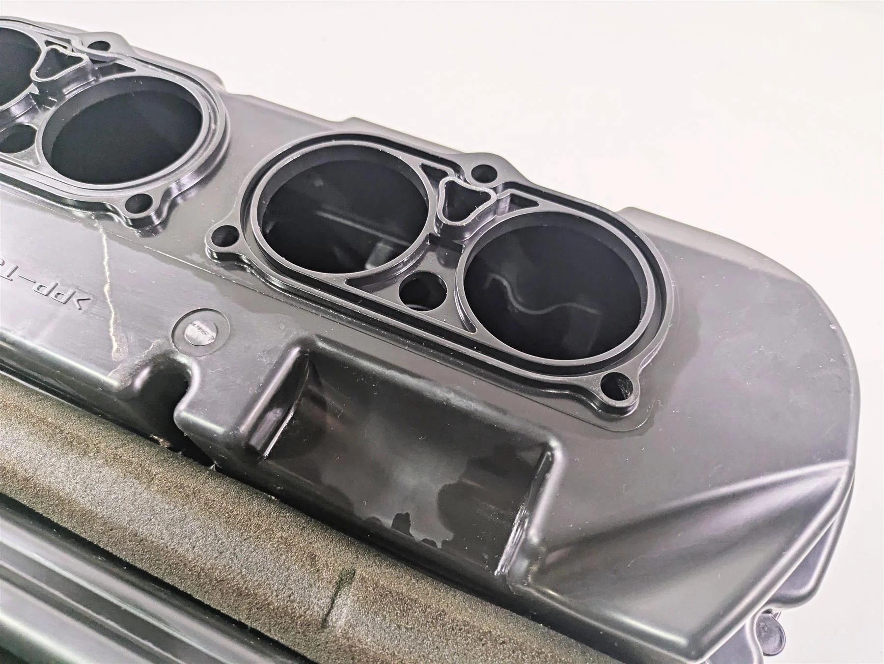 2009 Yamaha FZ1 FZS10 Fazer Air Filter Box & Velocity Stacks 2D1-14411-00-00 - Image 11