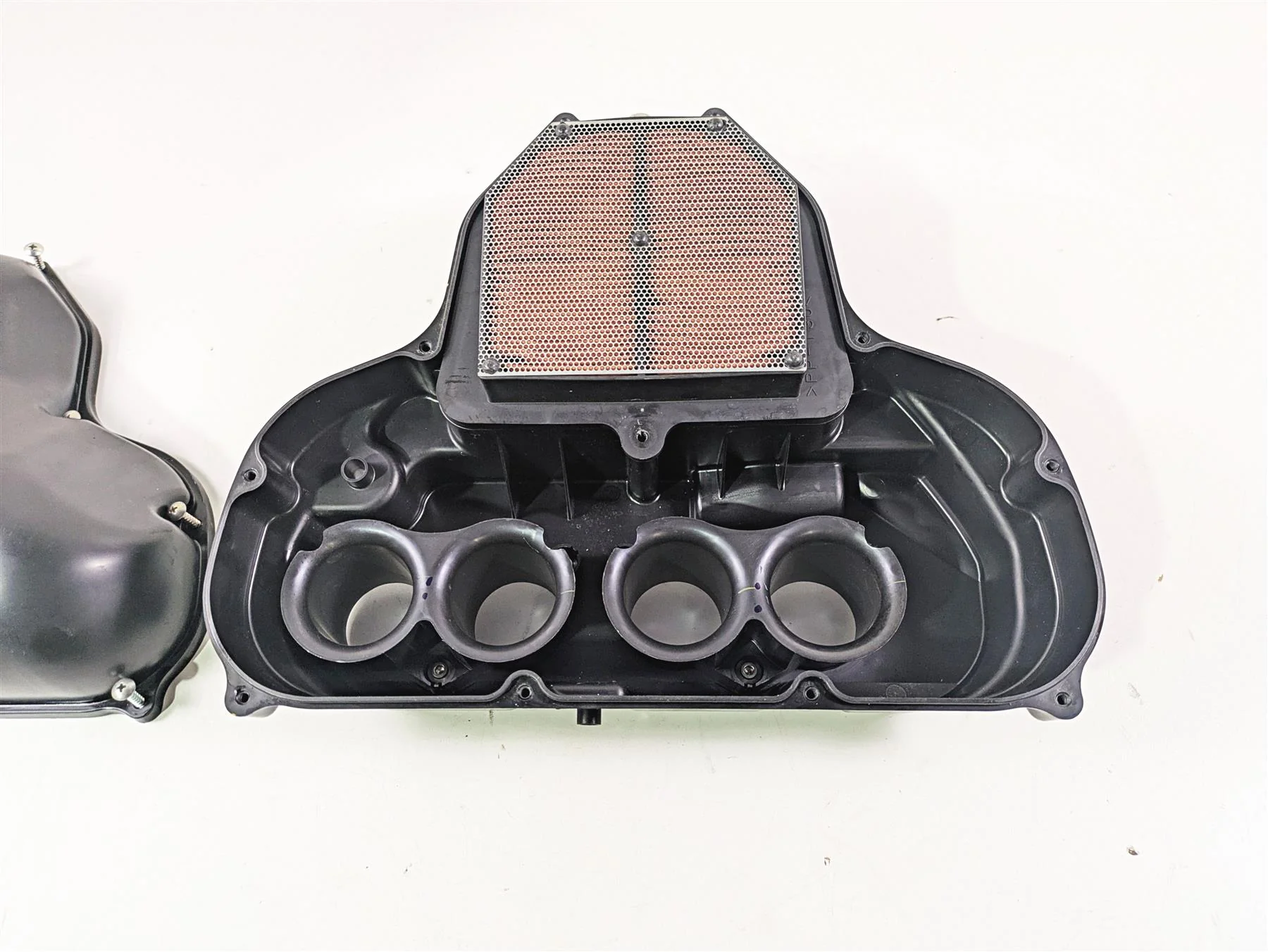 2009 Yamaha FZ1 FZS10 Fazer Air Filter Box & Velocity Stacks 2D1-14411-00-00 - Image 2