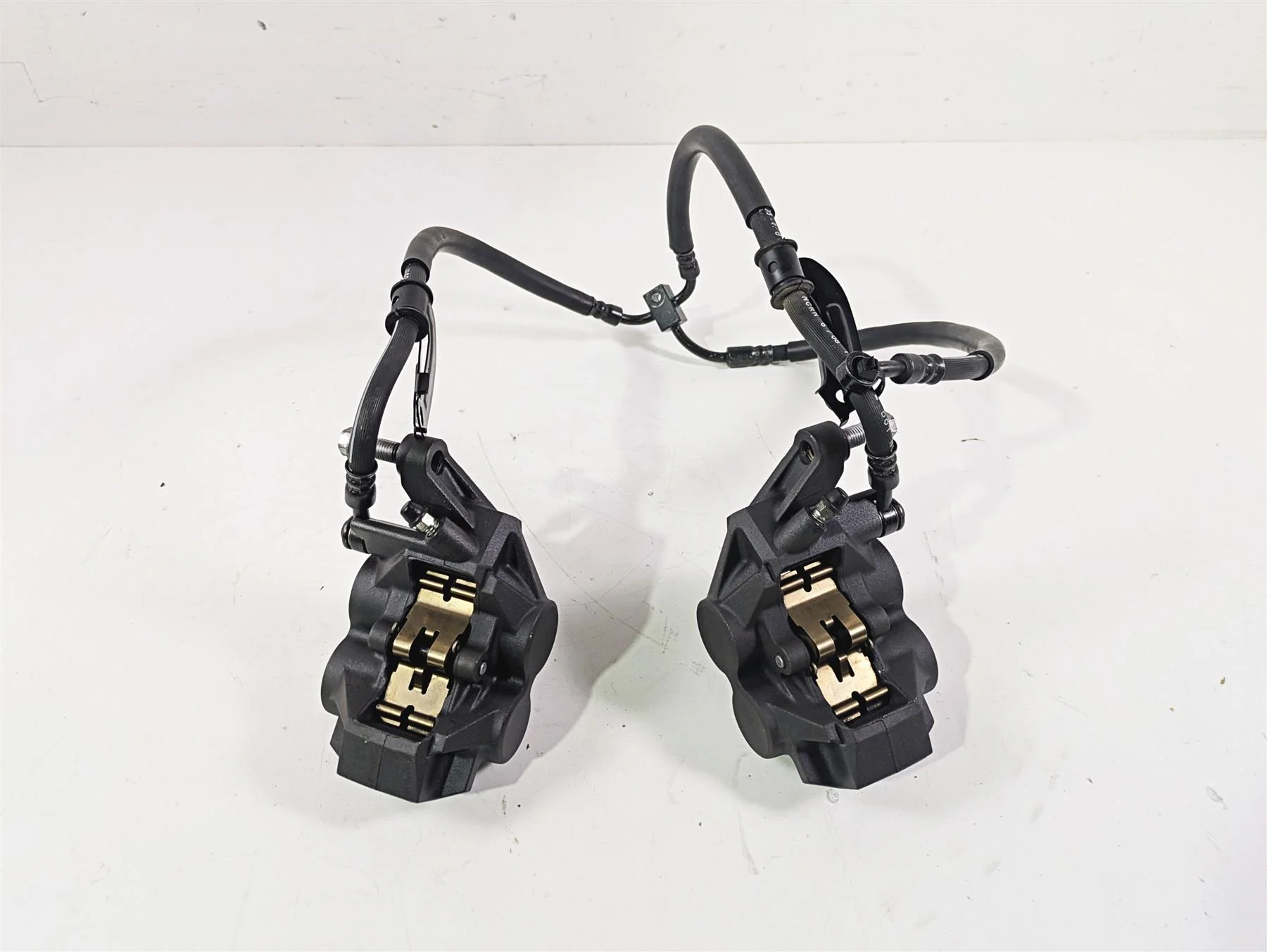 2009 Yamaha FZ1 FZS10 Fazer Front Brake Caliper + Lines Set 2D1-2580T-00 - Image 12