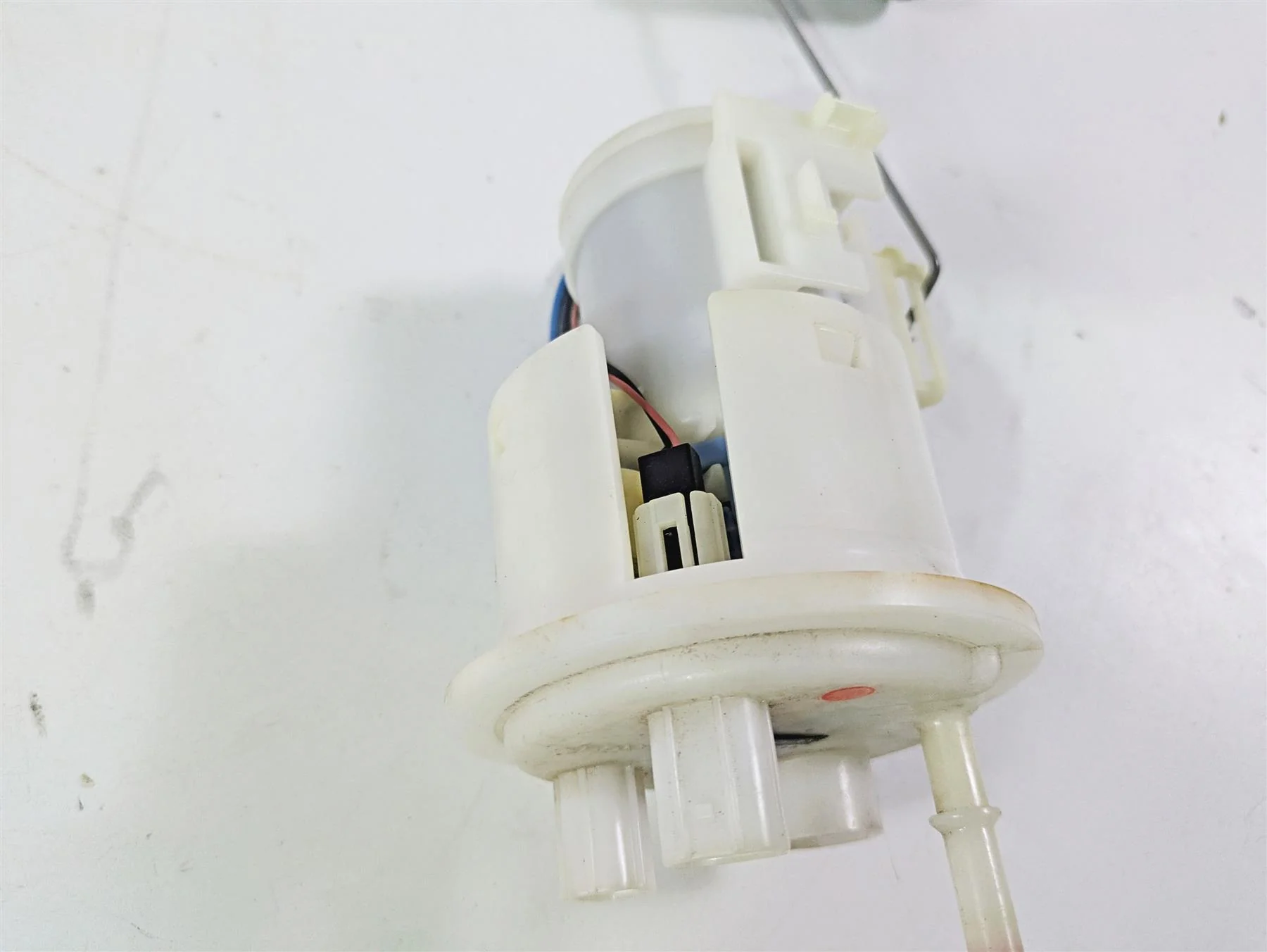 2009 Yamaha FZ1 FZS10 Fazer Fuel Gas Petrol Pump - Tested 2D1-13907-01-00 - Image 11