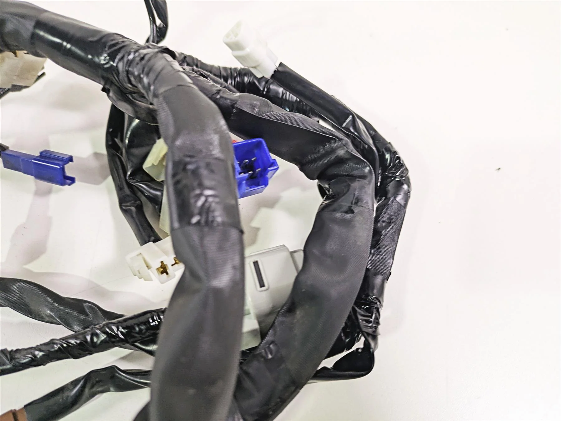 2009 Yamaha FZ1 FZS10 Fazer Main Wiring Harness Loom - No Cut 3C3-82590-10-00 - Image 6