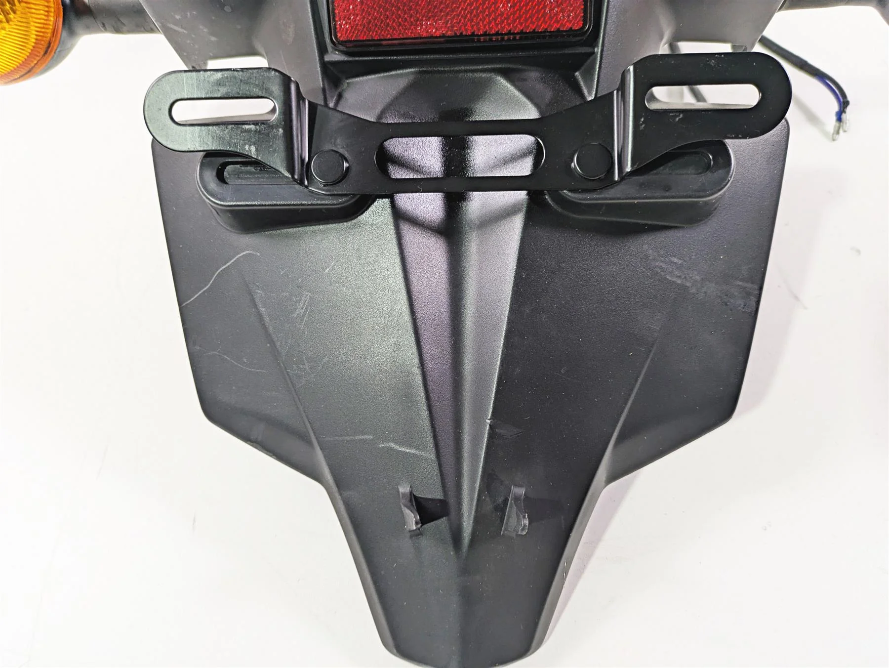 2009 Yamaha FZ1 FZS10 Fazer Rear Blinker Plate Holder Set 2D1-21629-10-00 - Image 8