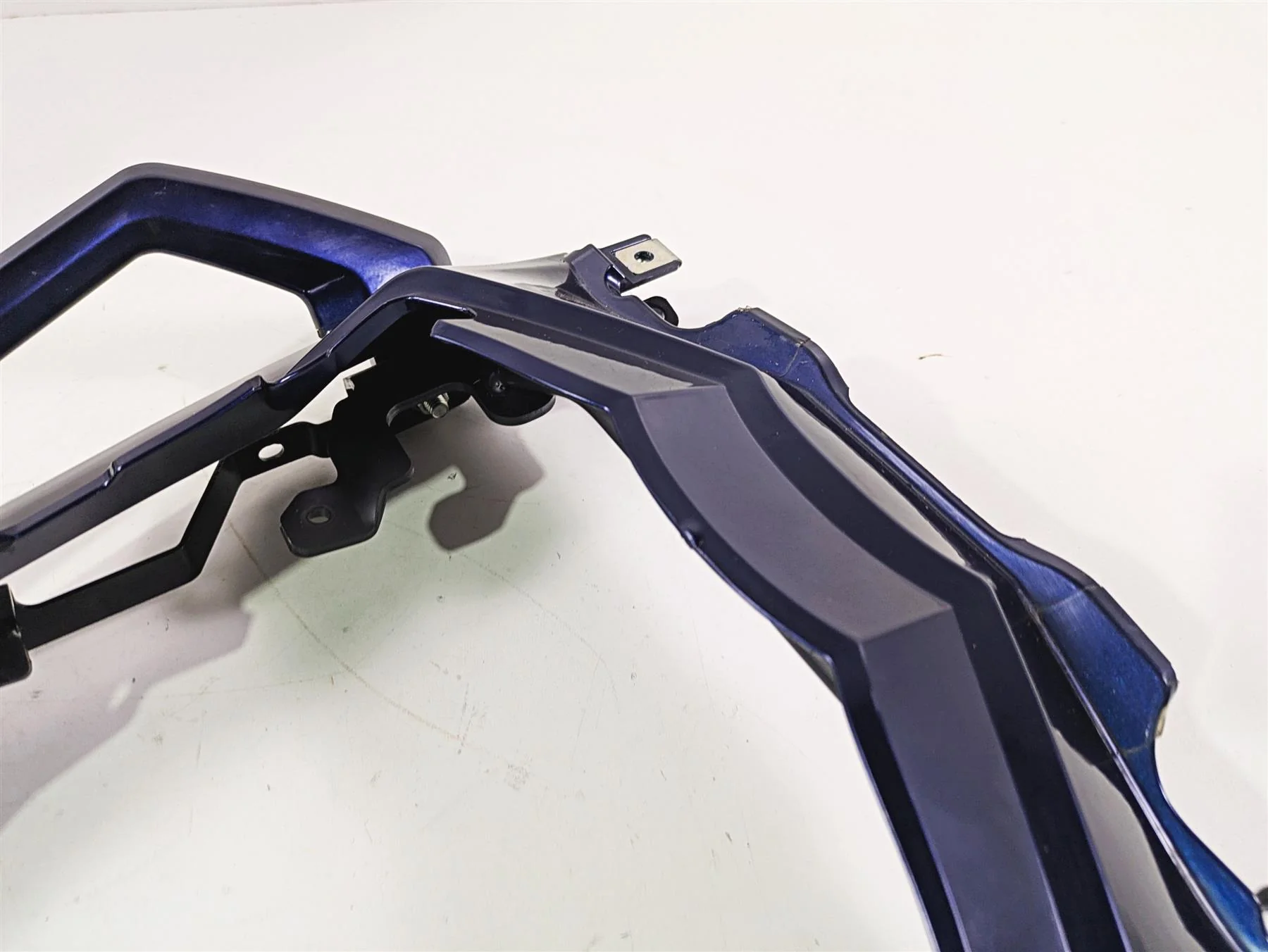 2009 Yamaha FZ1 FZS10 Fazer Rear Tail Passenger Grab Handle 3C3-24773-00 - Image 9