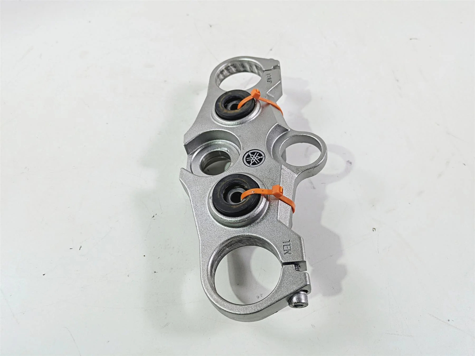 2009 Yamaha FZ1 FZS10 Fazer Upper Triple Tree Clamp 50mm 2D1-23405-11-00 - Image 4
