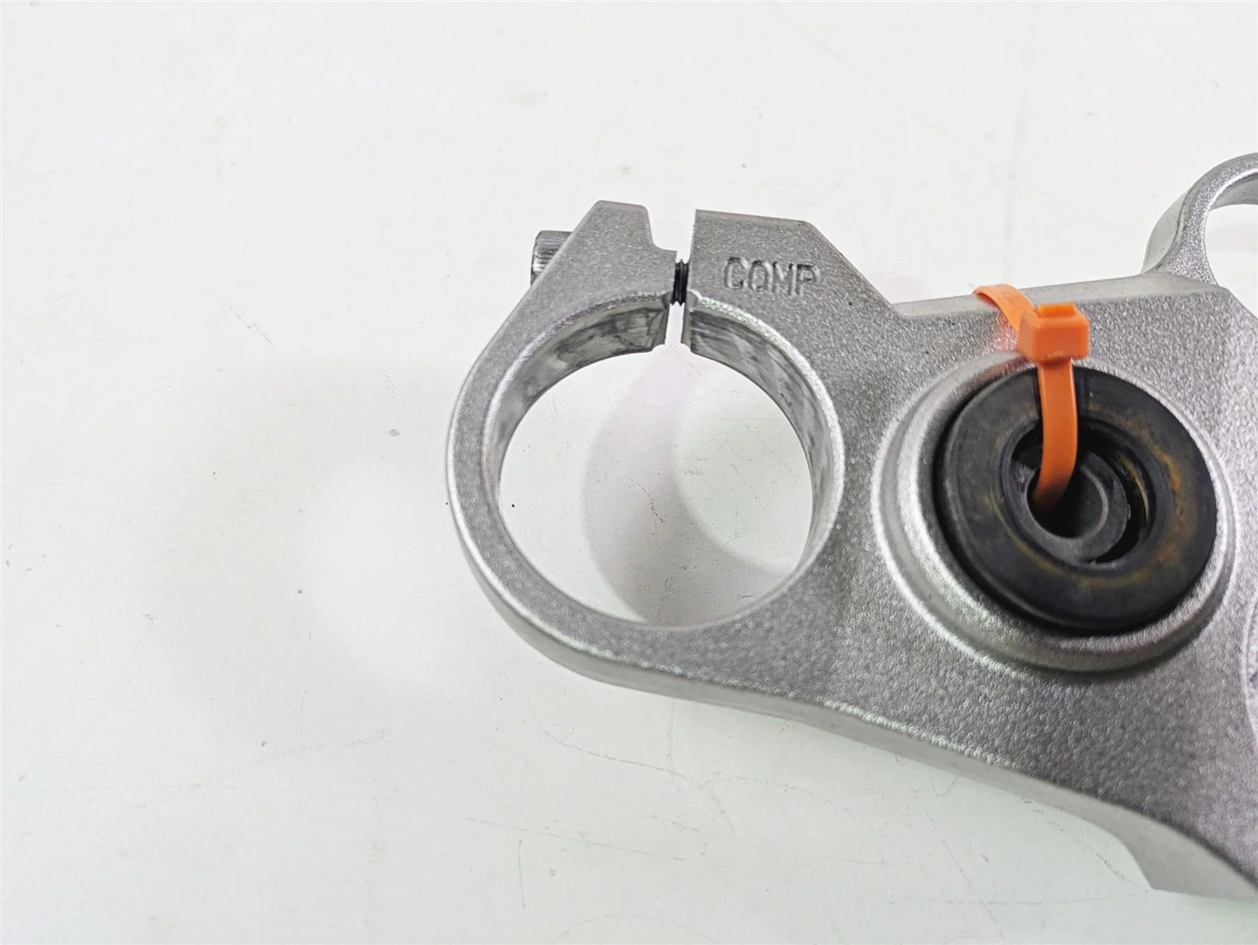 2009 Yamaha FZ1 FZS10 Fazer Upper Triple Tree Clamp 50mm 2D1-23405-11-00 - Image 8