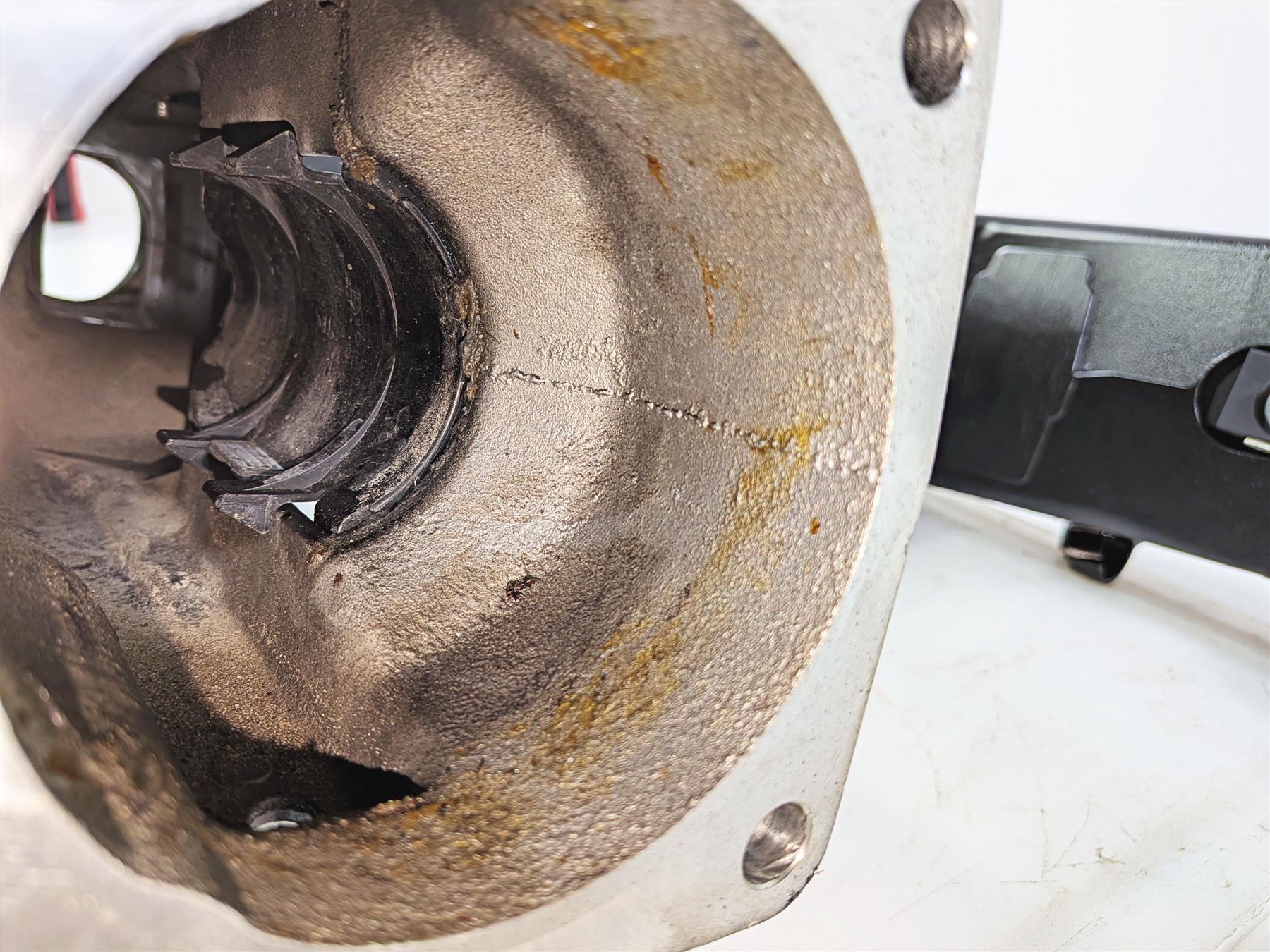 2009 Yamaha VMX17 V-Max 1700 Differential Drive Shaft Swingarm 2S3-46101-00-00 - Image 5