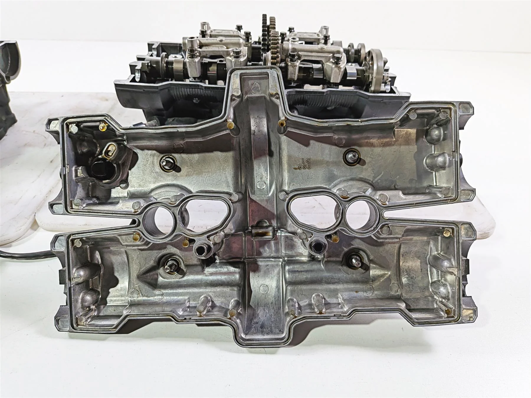 2009 Yamaha VMX17 V-Max 1700 Engine Cylinder Head Set - Read 2S3-11103-09 - Image 13