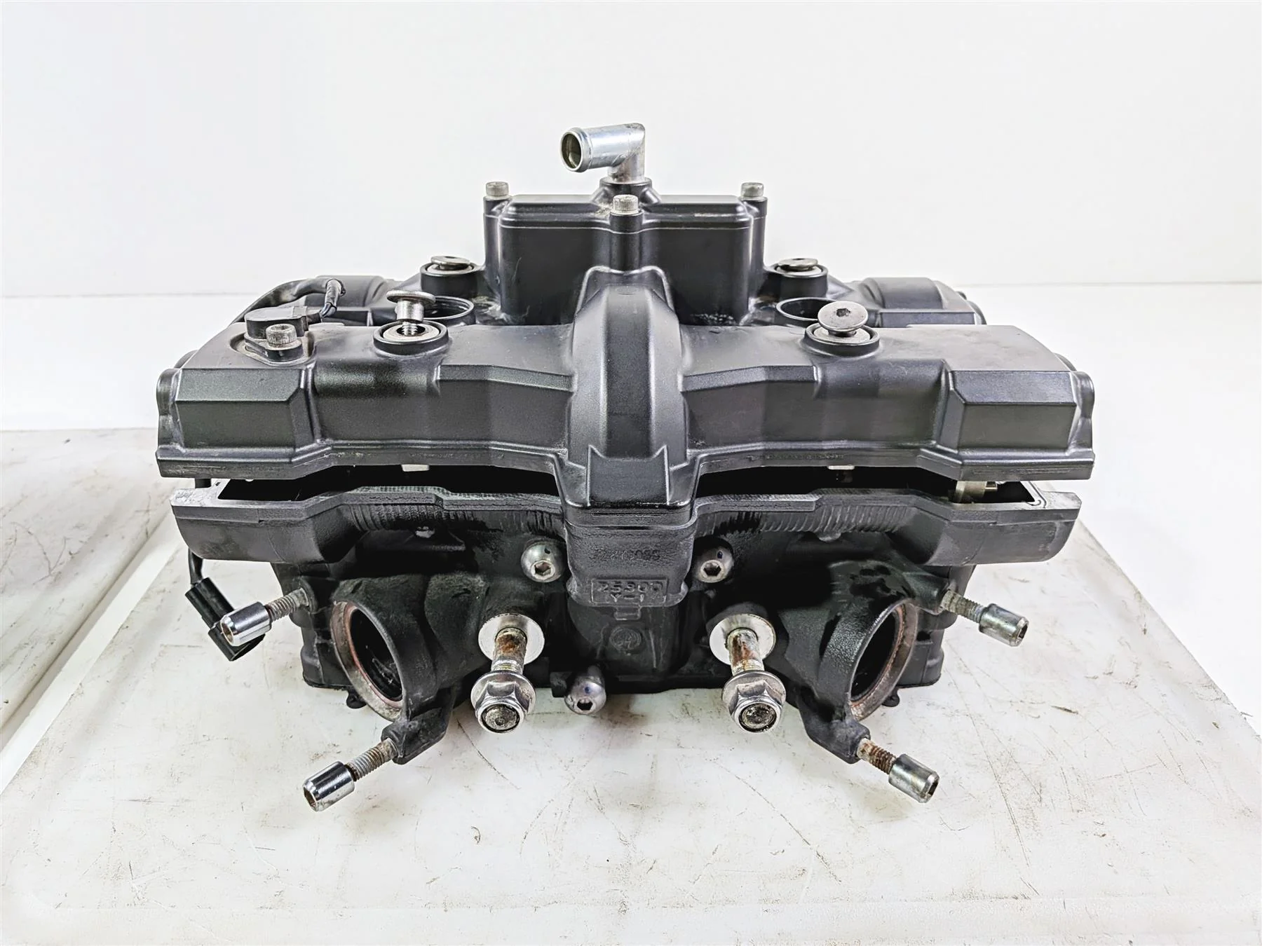2009 Yamaha VMX17 V-Max 1700 Engine Cylinder Head Set - Read 2S3-11103-09 - Image 9