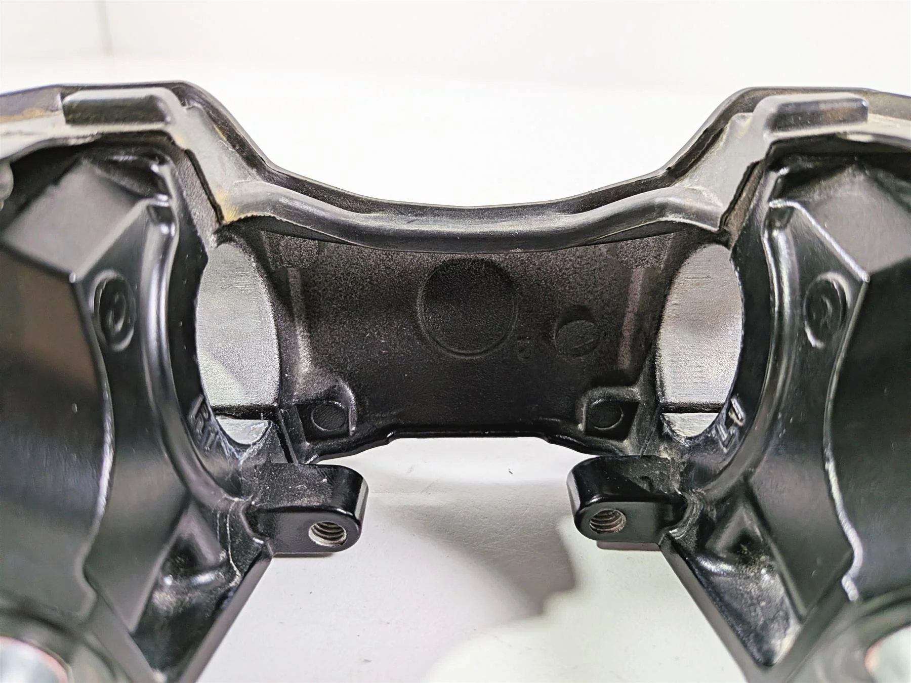 2009 Yamaha VMX17 V-Max 1700 Handlebar Riser Holder Set 2" 2S3-23441-00-00 - Image 10