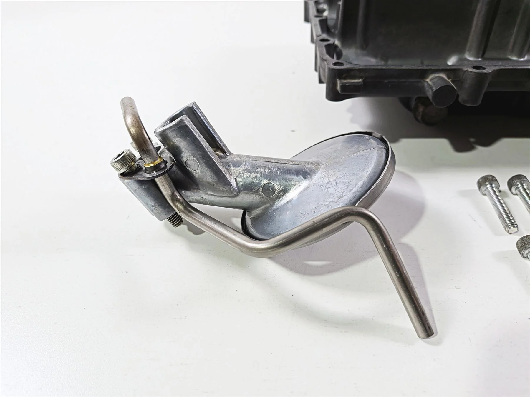 2009 Yamaha VMX17 V-Max 1700 Oil Pan Lower Engine Cover 2S3-13400-00 - Image 4