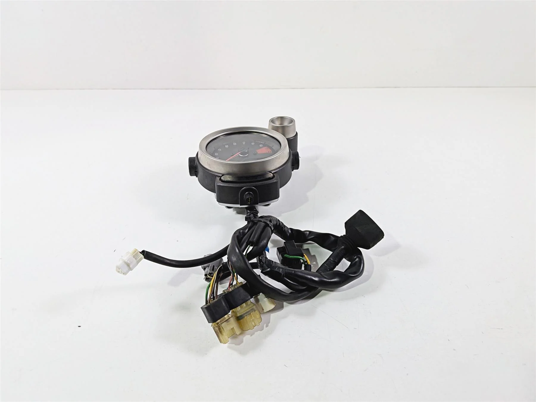 2009 Yamaha VMX17 V-Max 1700 Tachometer Tacho Gauge Instrument 2S3-83580-00-00 - Image 2