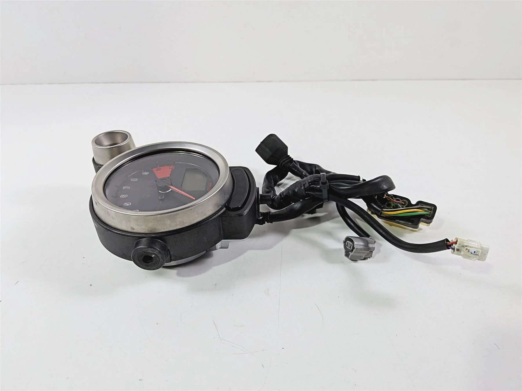 2009 Yamaha VMX17 V-Max 1700 Tachometer Tacho Gauge Instrument 2S3-83580-00-00 - Image 3