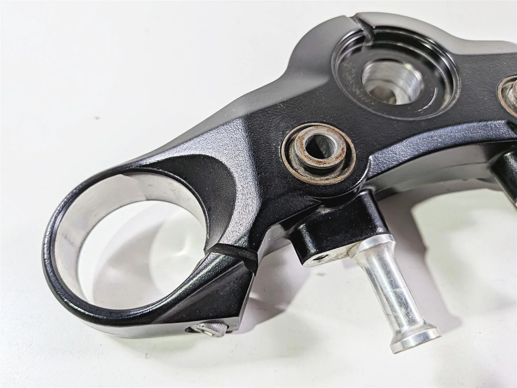 2009 Yamaha VMX17 V-Max 1700 Upper Triple Tree Steering Clamp 2S3-23435-00-00 - Image 10
