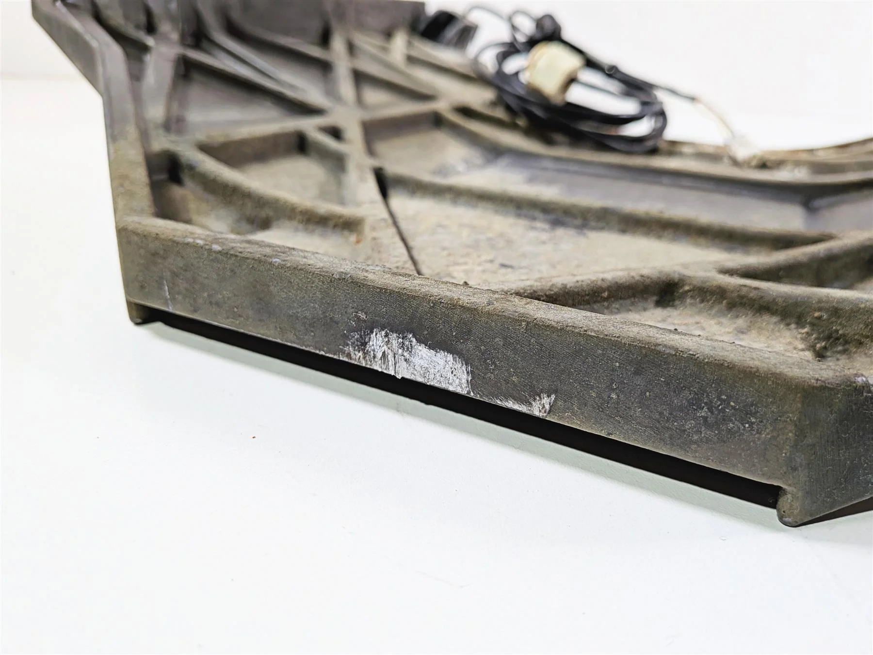 2009 Yamaha Waverunner FX1800 Cruiser Riding Skid Plate & Sensor 6S5-R1333-01-00 - Image 10