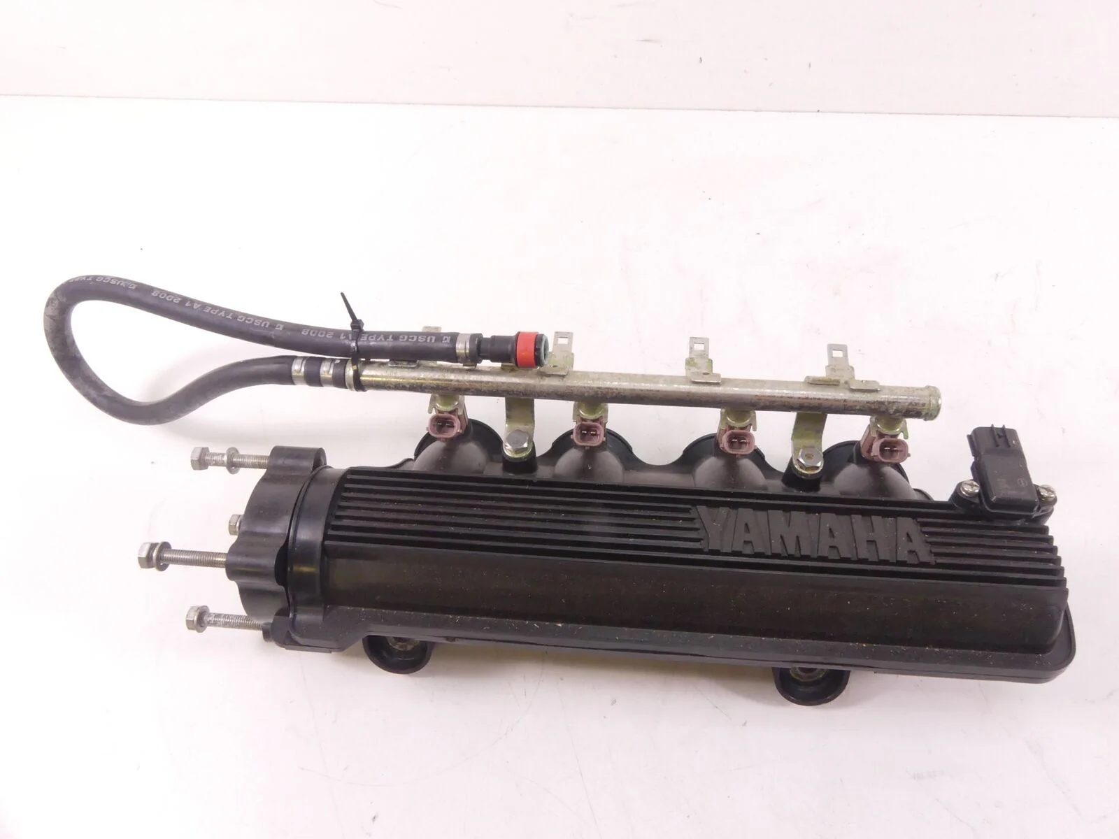 2009 Yamaha Waverunner VX1100 Deluxe Intake Manifold & Injectors 60E-13761-10-00