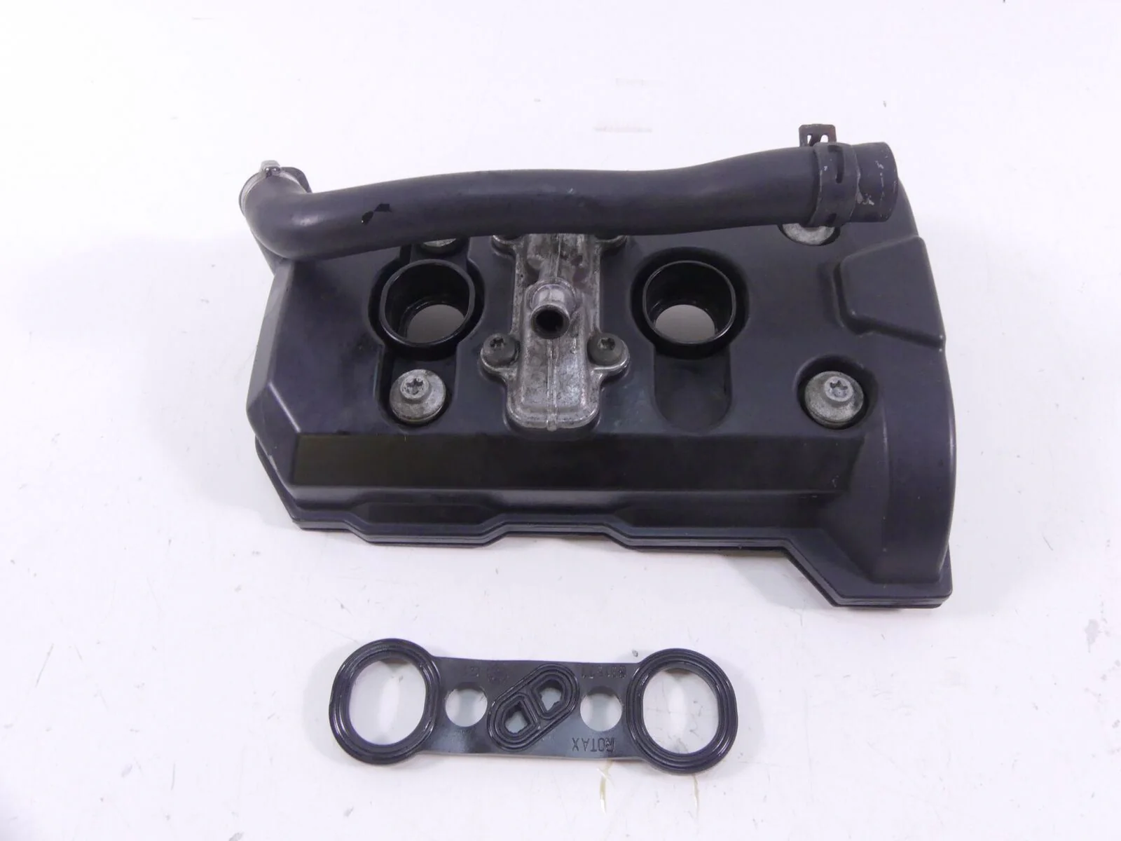 2010 BMW F800GS K72 Cylinderhead Cylinder Head Valve  Cover 11127708064
