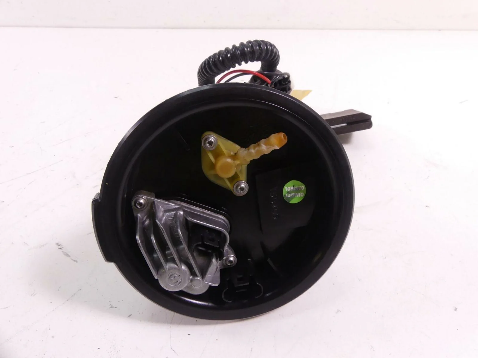 2010 BMW F800GS K72 Fuel Gas Petrol Pump 40K - Tested 16148556077 - Image 4