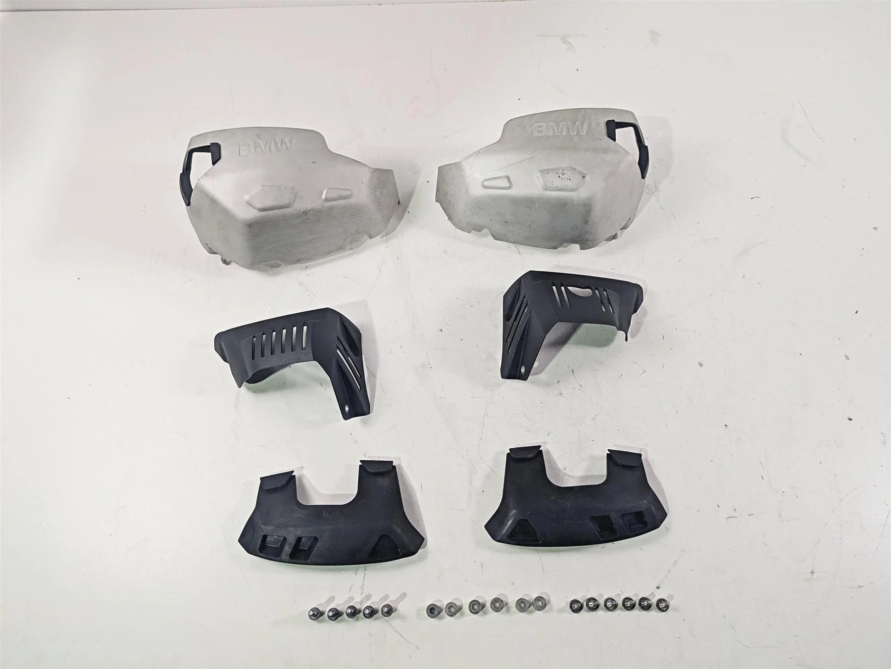 2010 BMW R1200GS K25 Aluminum Cylinder Head Cover Guard Set 77128357955 - Image 4