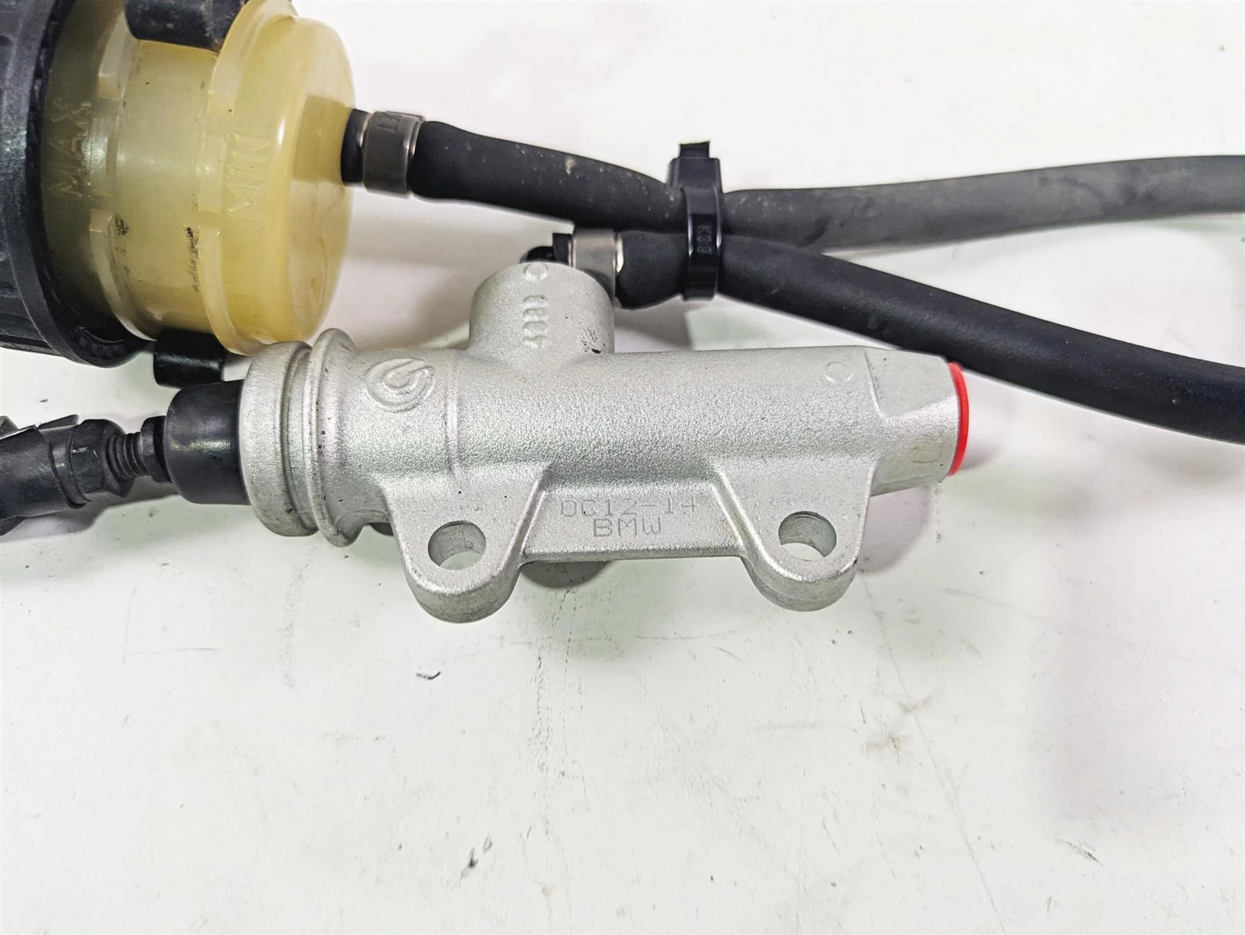 2010 BMW R1200GS K25 Brembo Rear Brake Master Cylinder 14mm 34317699574 - Image 5