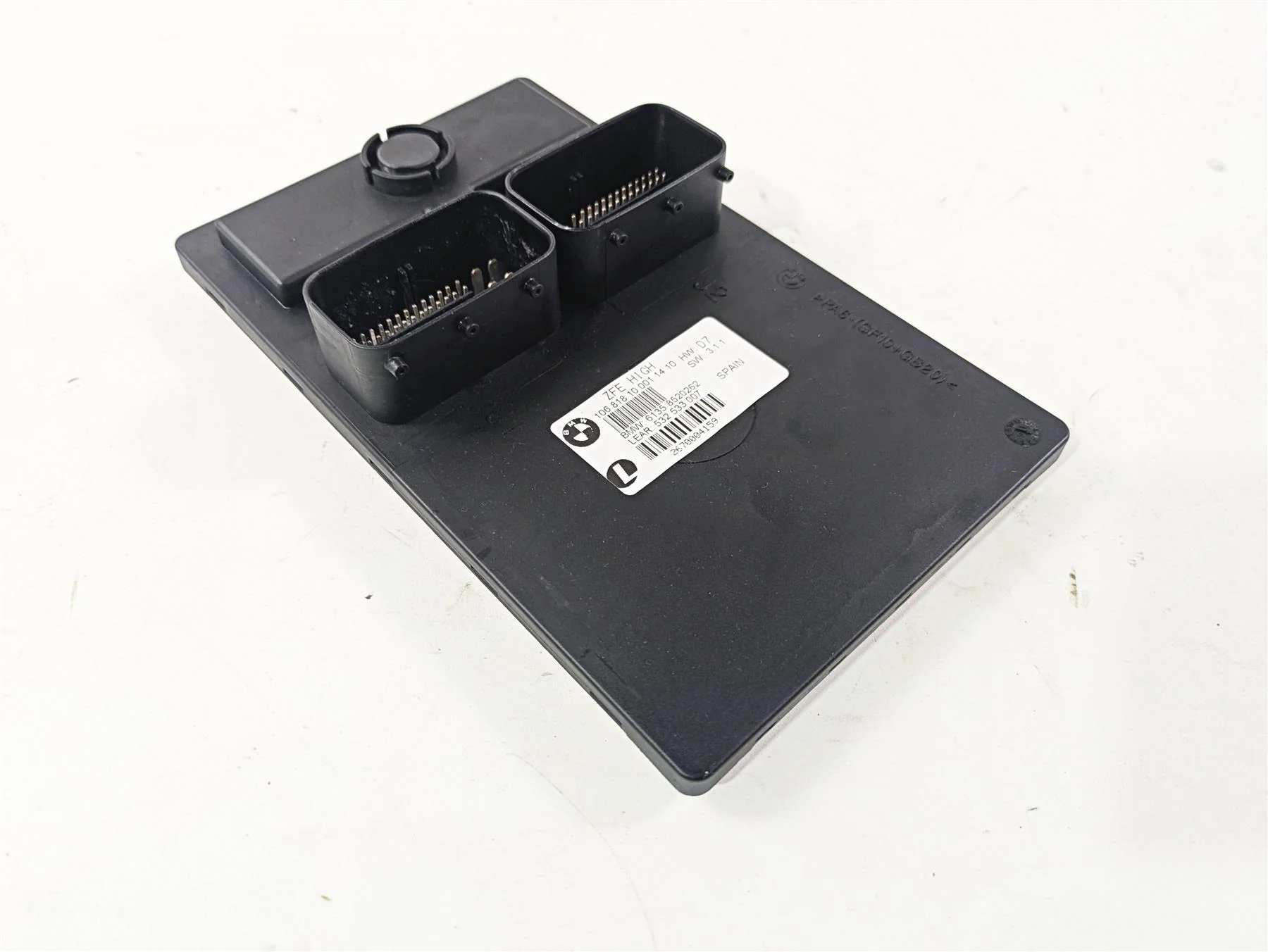 2010 BMW R1200GS K25 Central Chassis Electronics 61358520262 - Image 11