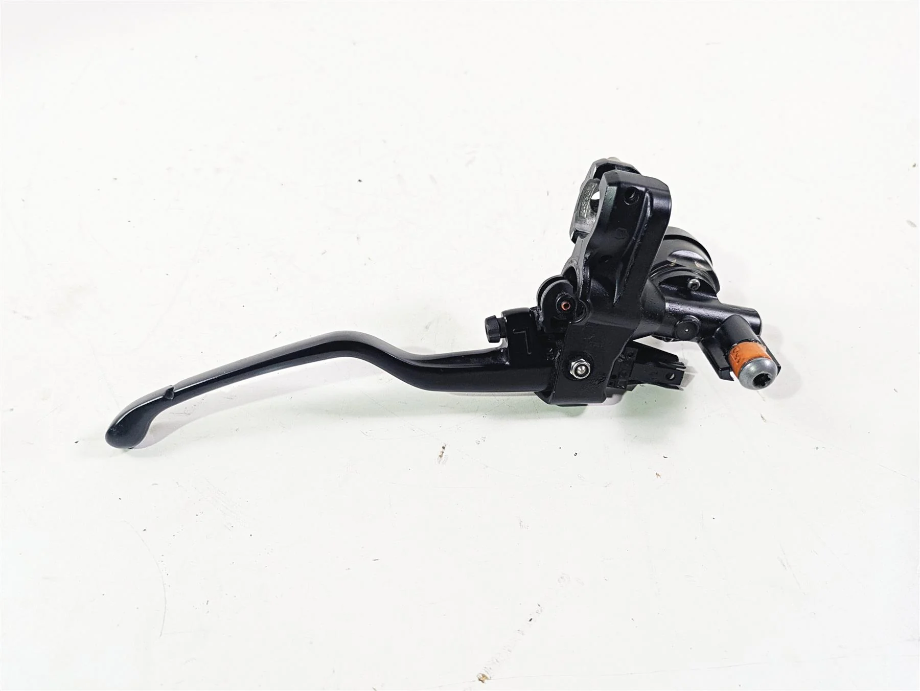 2010 BMW R1200GS K25 Clutch Master Cylinder & Lever 32727728848 - Image 8