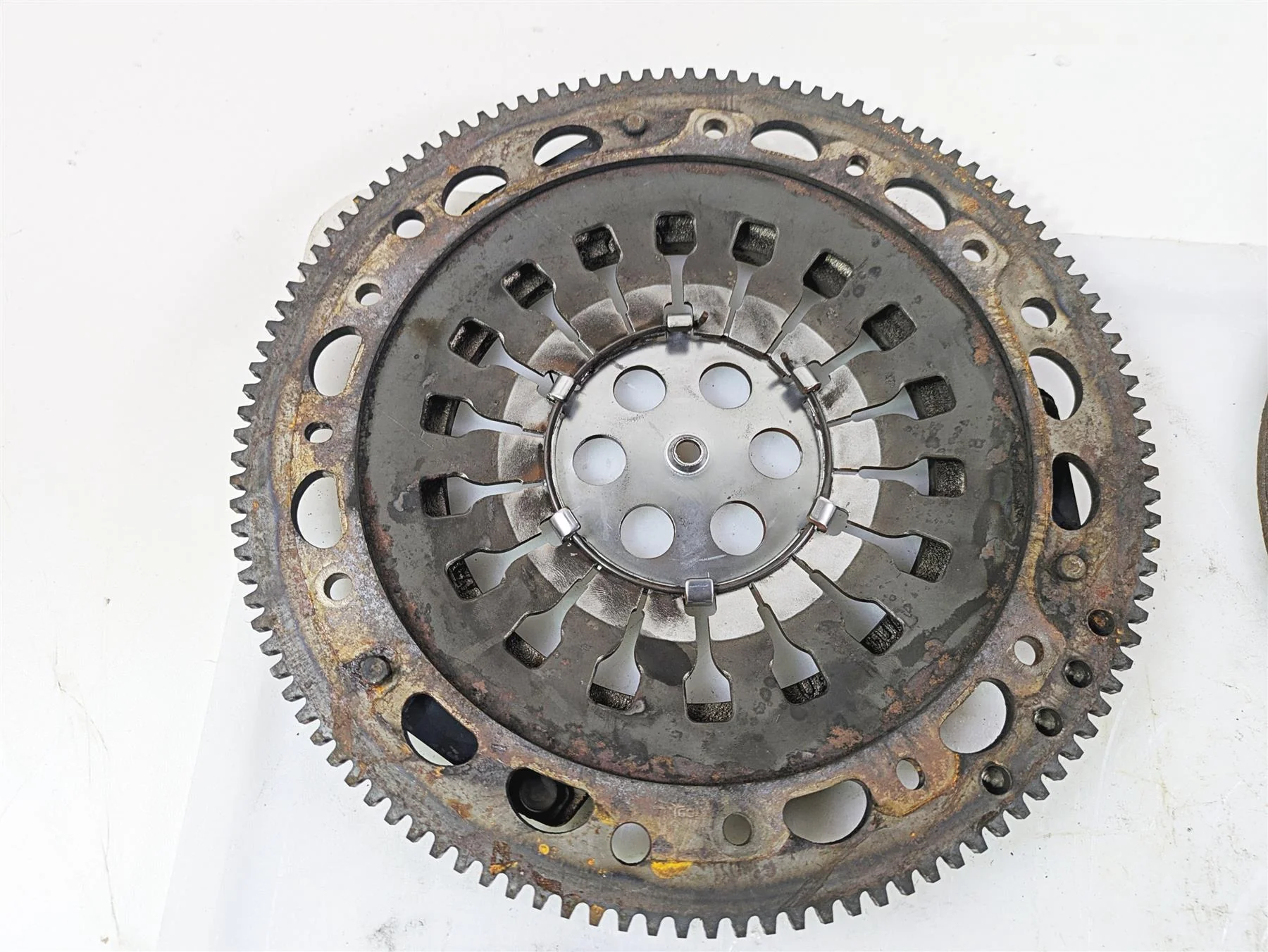 2010 BMW R1200GS K25 Clutch Pressure Plate Friction Disc Set 21217697737 - Image 9