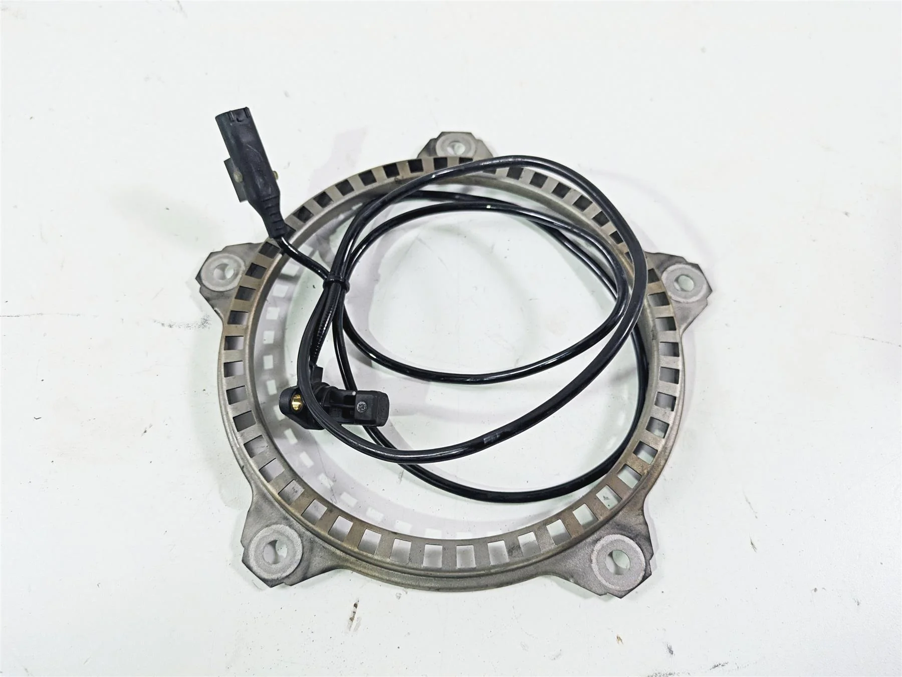 2010 BMW R1200GS K25 Front Abs Brake Wheel Speed Sensor 34527677824 - Image 2