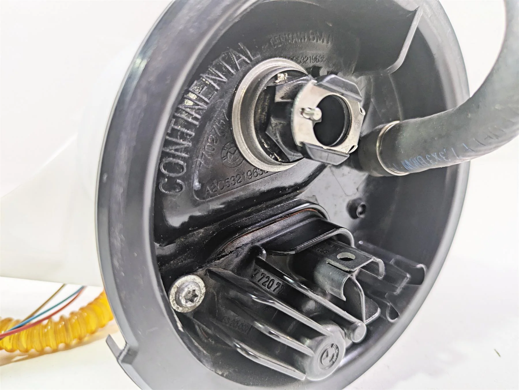 2010 BMW R1200GS K25 Fuel Gas Petrol Pump -Tested 16147705376 - Image 11