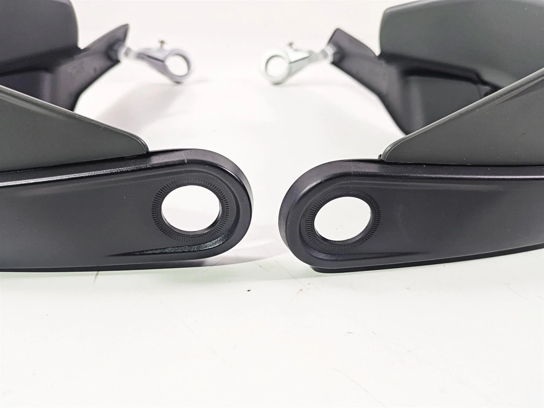 2010 BMW R1200GS K25 Hand Guard & Mounts 46638530793 46638530794 - Image 10