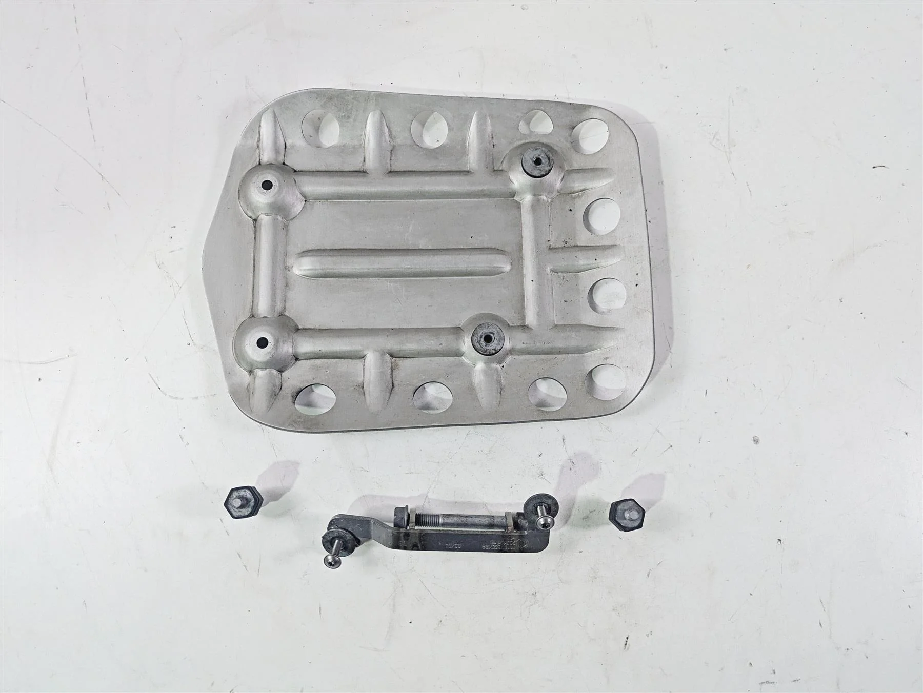 2010 BMW R1200GS K25 Lower Engine Guard Skid Plate 11117717743 - Image 4