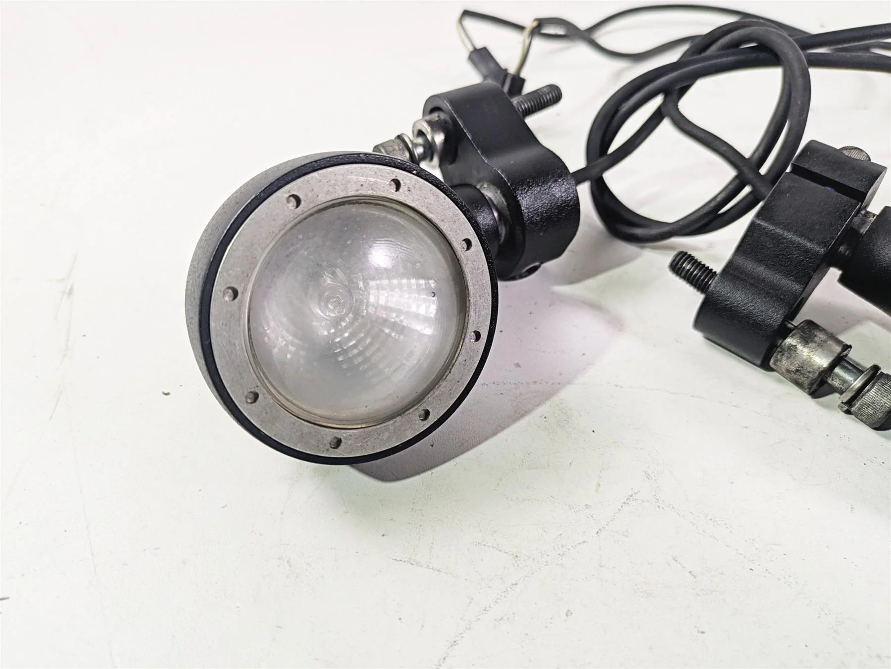 2010 BMW R1200GS K25 Motolight Brake Caliper Fog Light Auxiliary Lamp Set - Image 8