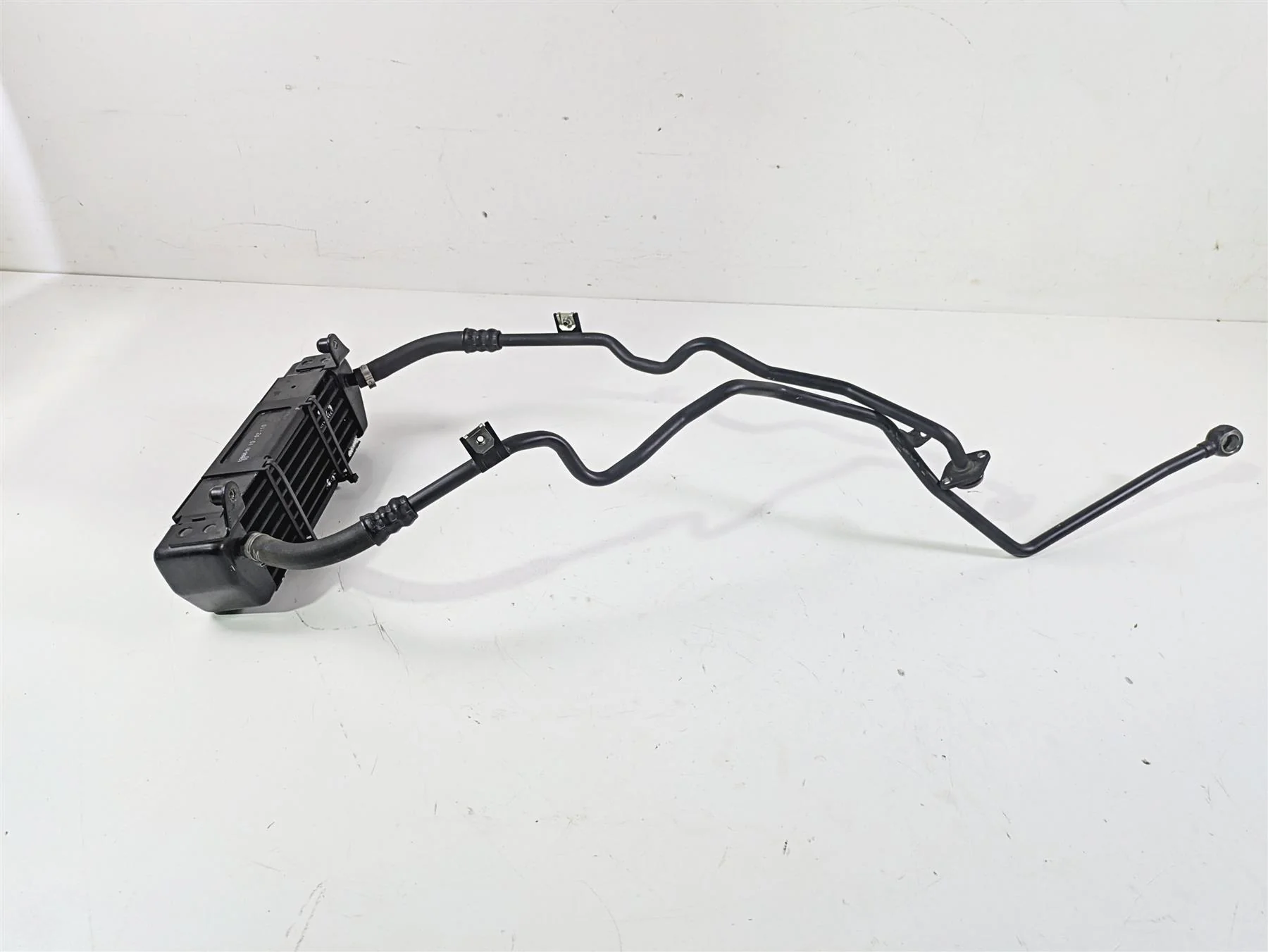 2010 BMW R1200GS K25 Oil Cooler Radiator & Lines 17217712866 - Image 12