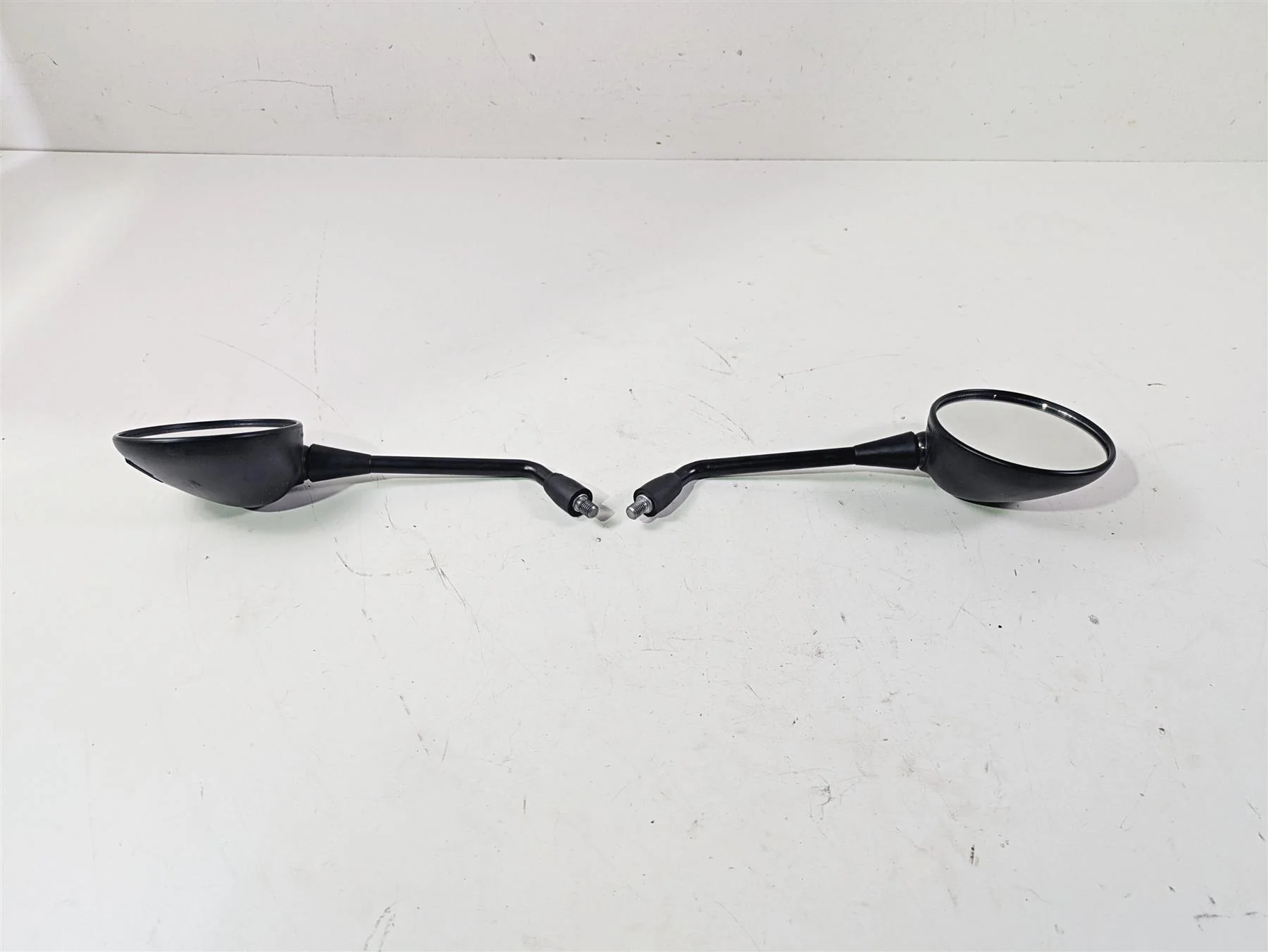 2010 BMW R1200GS K25 Rear View Mirror Set & Mounts 51167699791 - Image 10