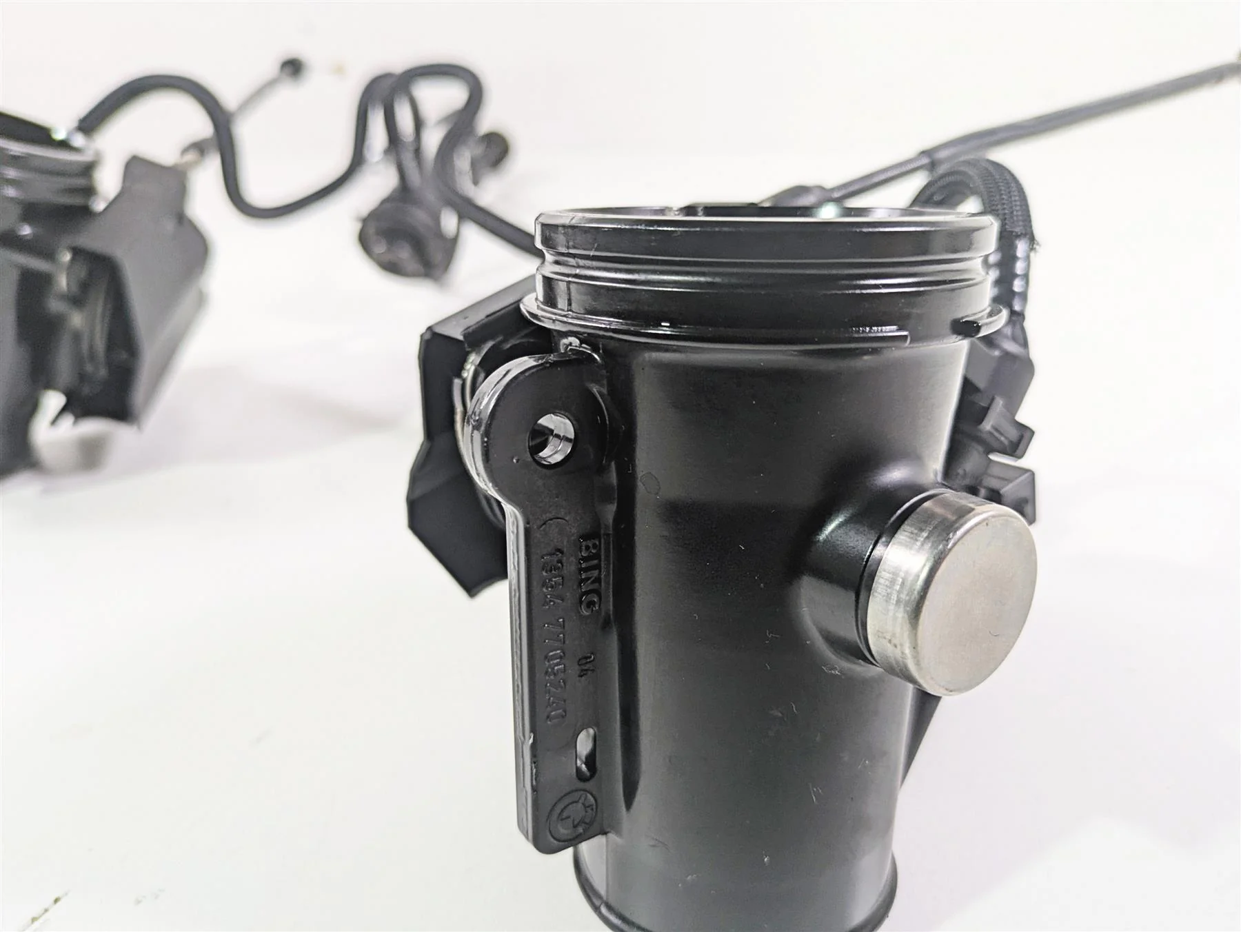 2010 BMW R1200GS K25 Throttle Body Set & Cables 13547705239 13547705240 - Image 7