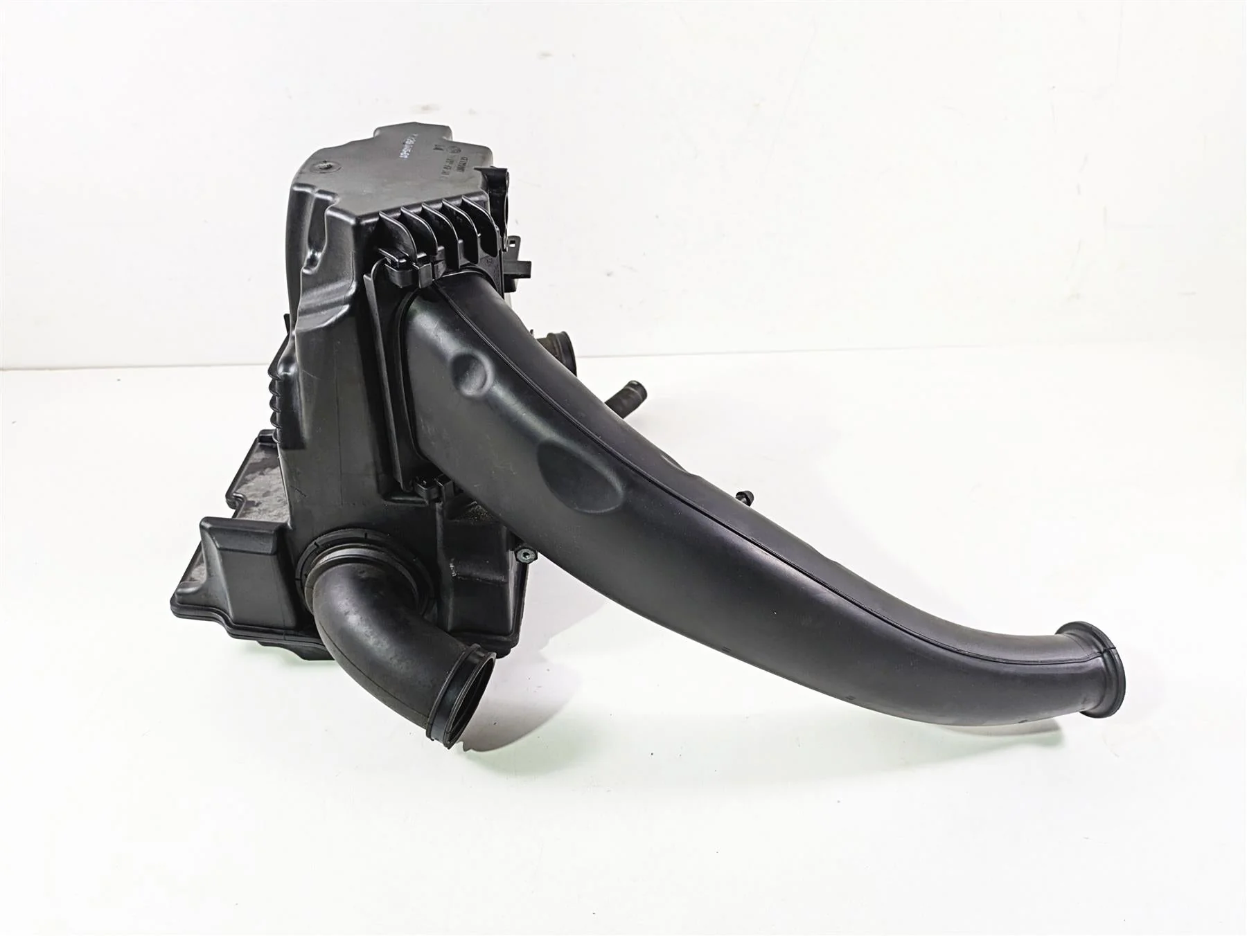 2010 BMW R1200RT K26 Air Box Breather Filter & Tubes  13717720045