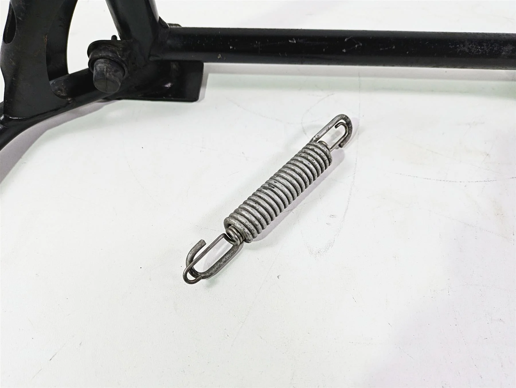 2010 BMW R1200RT K26 Center Stand Kickstand Low 46527715152 - Image 2