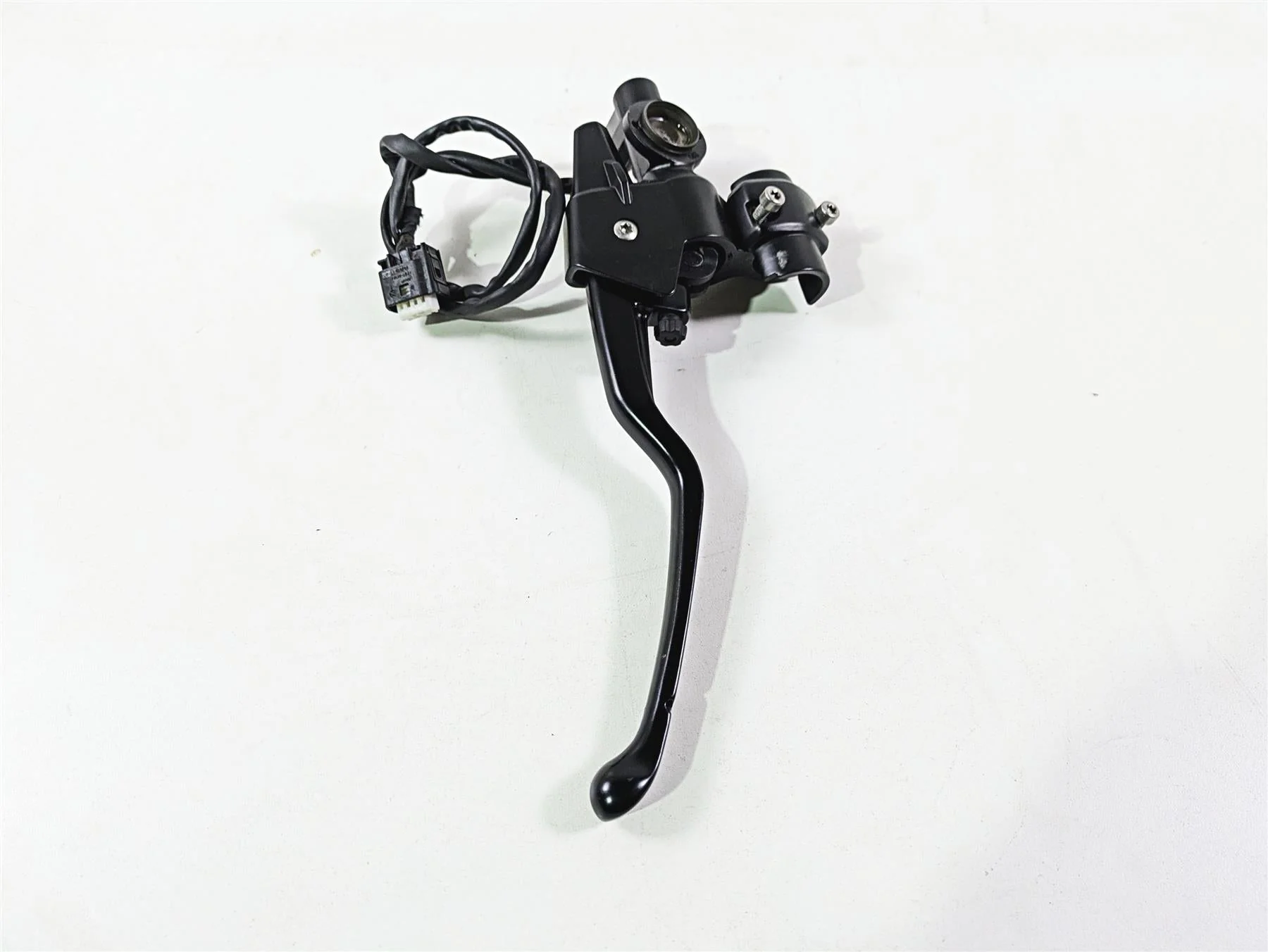 2010 BMW R1200RT K26 Clutch Master Cylinder + Lever 32728532546 - Image 4
